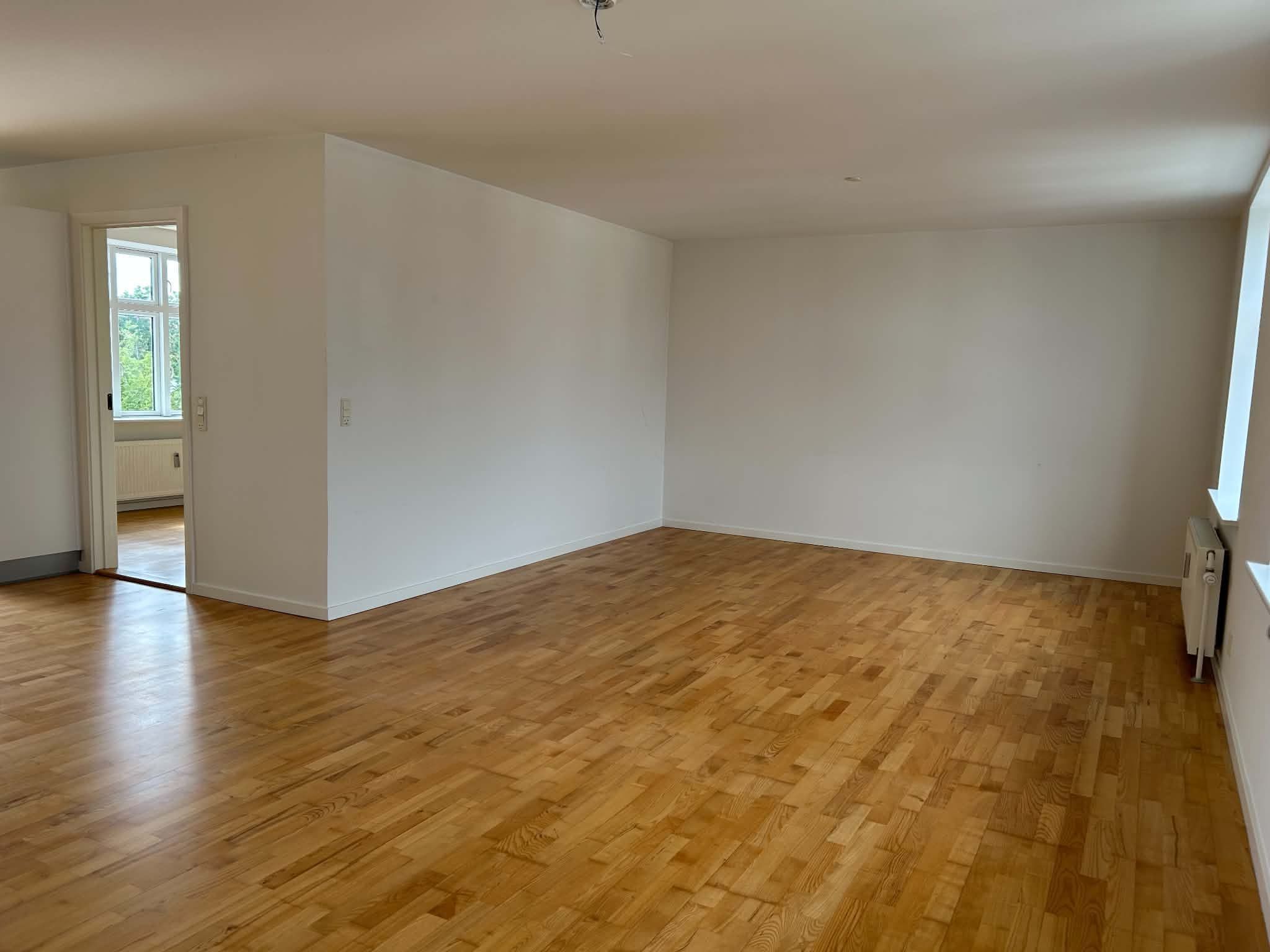 Skøn og rummelig 4-værelses lejlighed på 124 m² i Randers