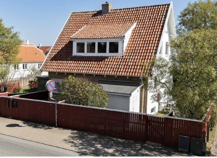 Lejlighed med fælles have 