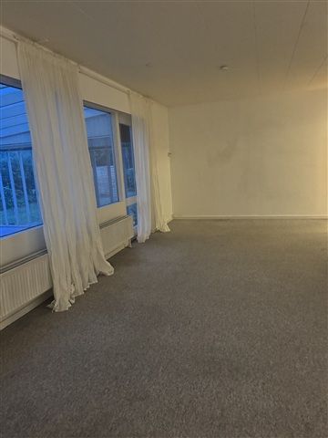 4 værelser villa med terasse og have