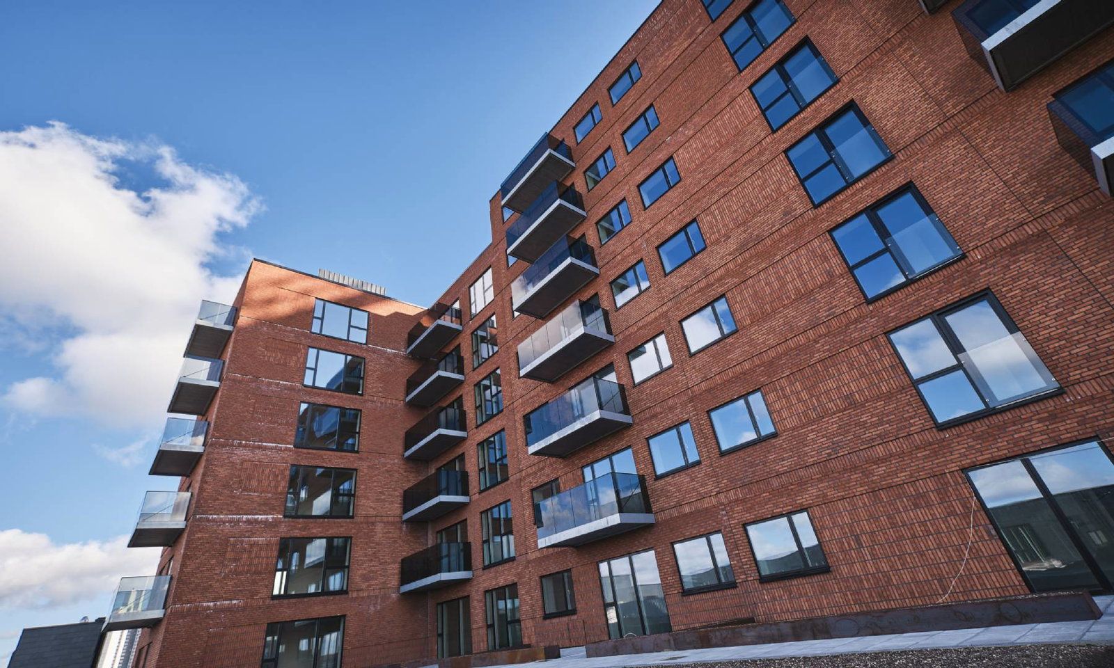 Moderne og lys 2-vær. lejlighed med eksklusiv beliggenhed over Herlev Bycenter