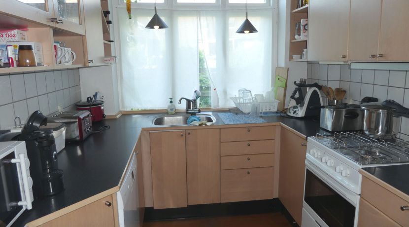 Korttidslejemål - dejlig, møbleret villalejl. med terrasse/P-plads