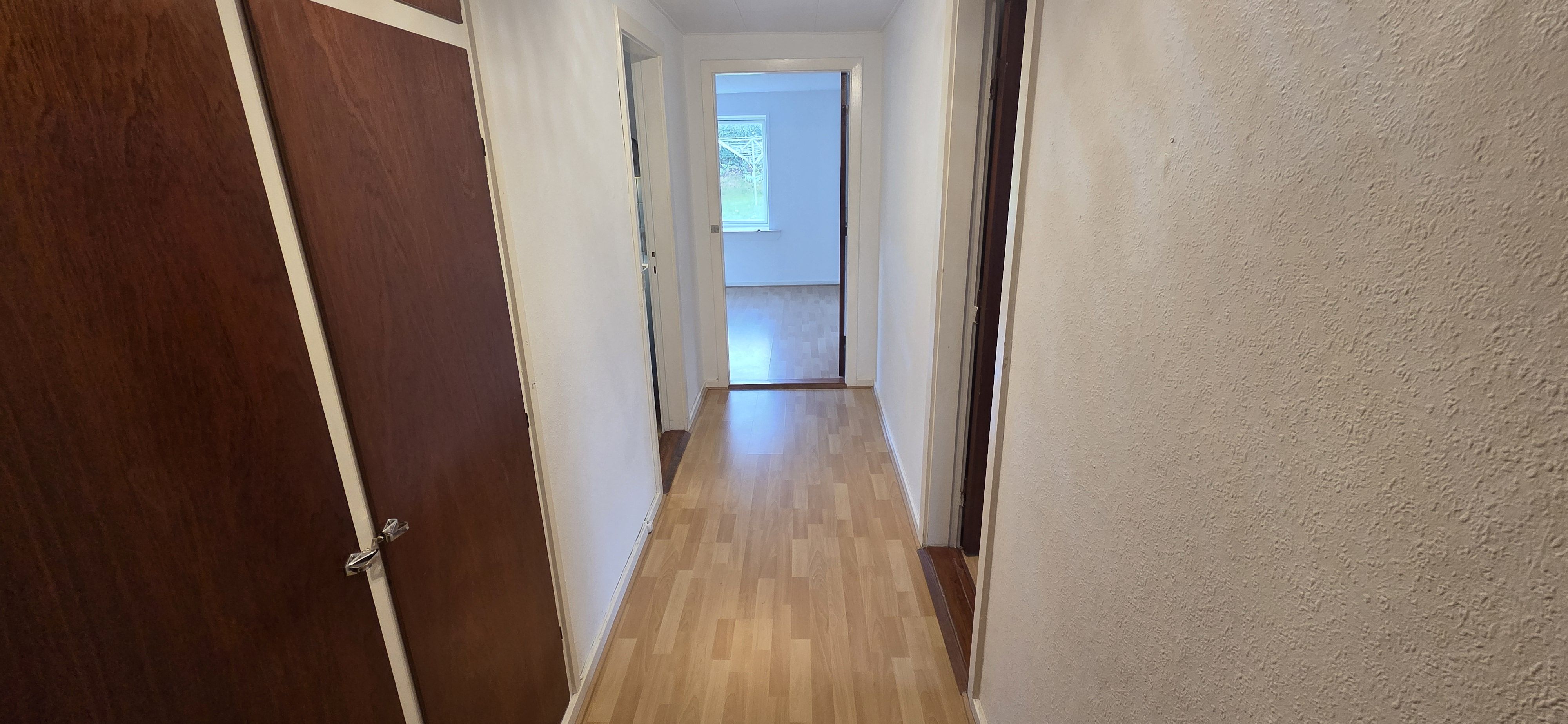 2 værelses lejlighed i Ebeltoft på 74m² Stuen TH