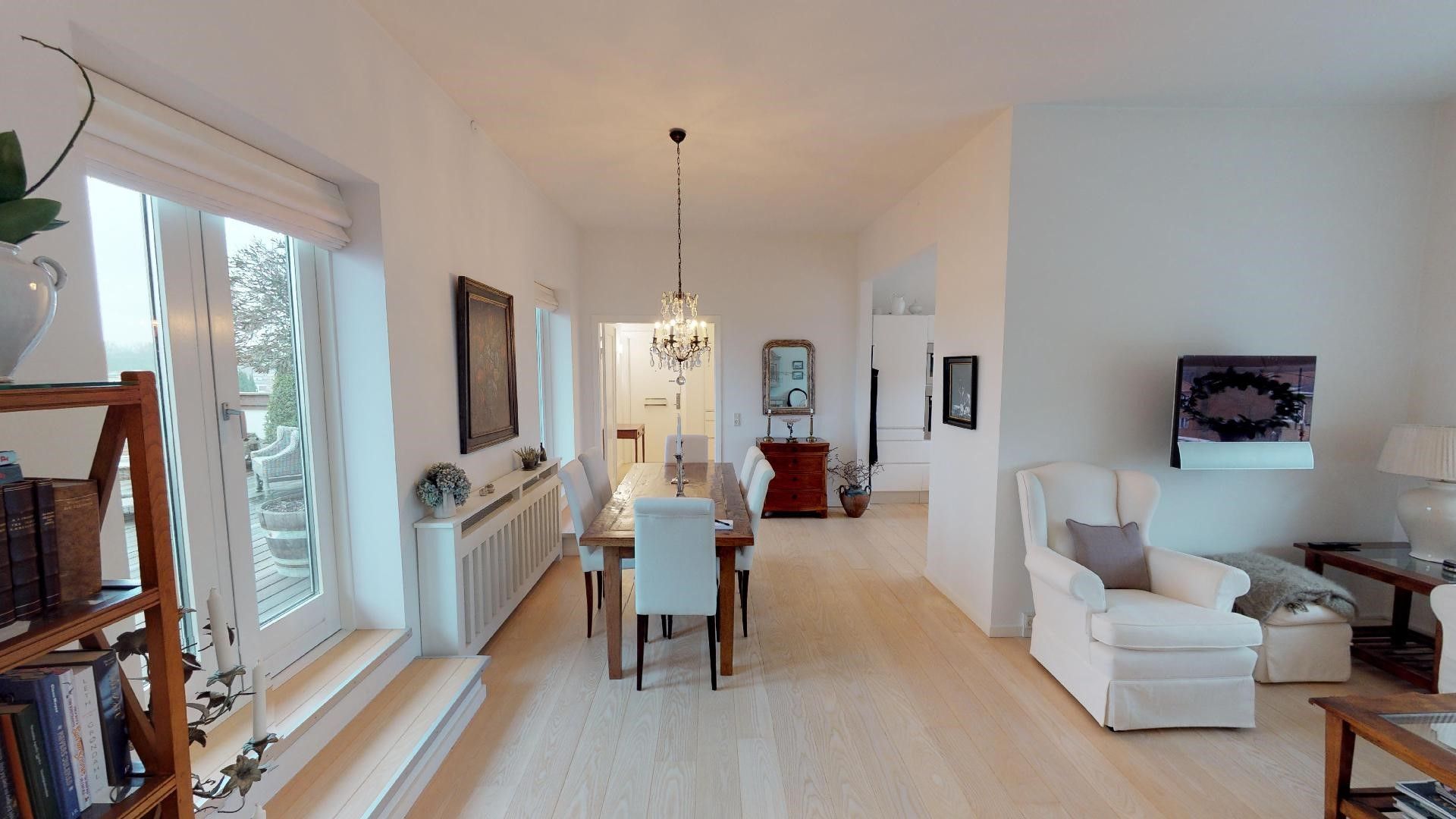 2V på 91 kvm + 80 kvm privat tagterrasse (Umøbleret)