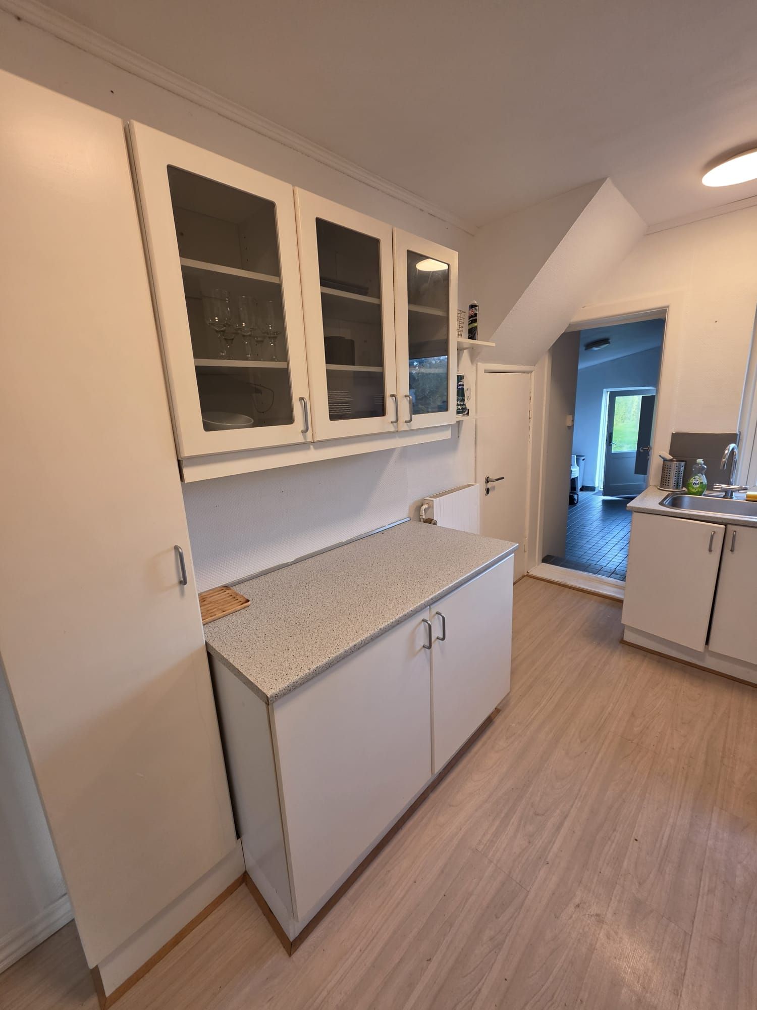  FULLY FURNISHED HOUSE FOR RENT
