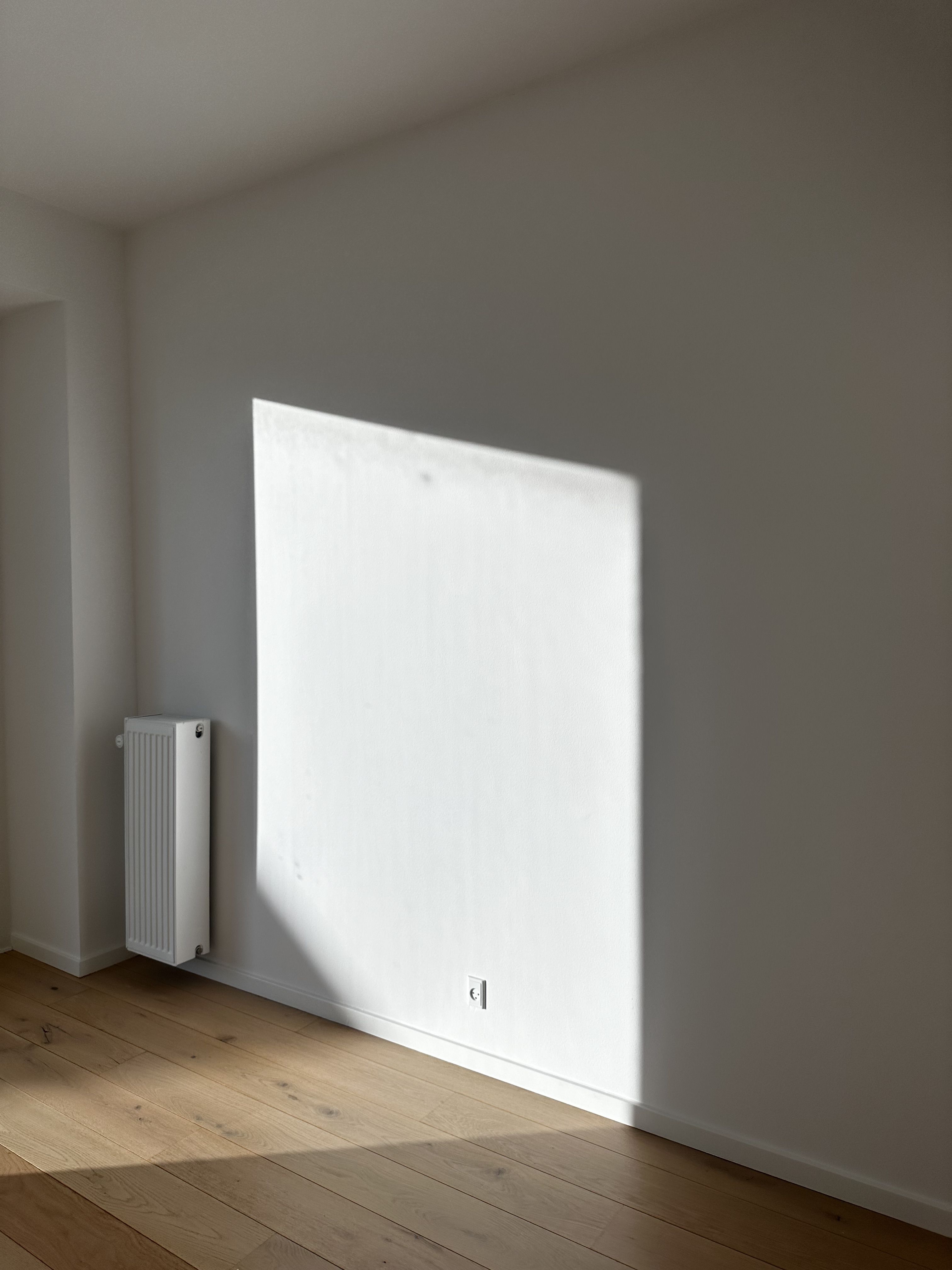 Lys studio-lejlighed tæt på Nørrebro st.