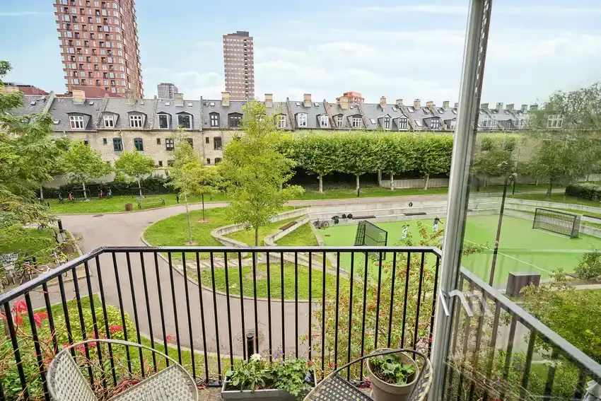 Eksklusivt møbleret rækkehus i Carlsberg Byen med 5 værelser og terrasse