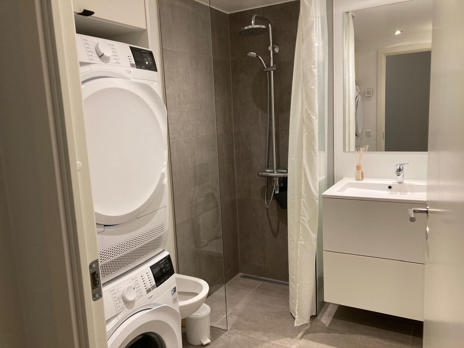 1 bed-room furnished appartment