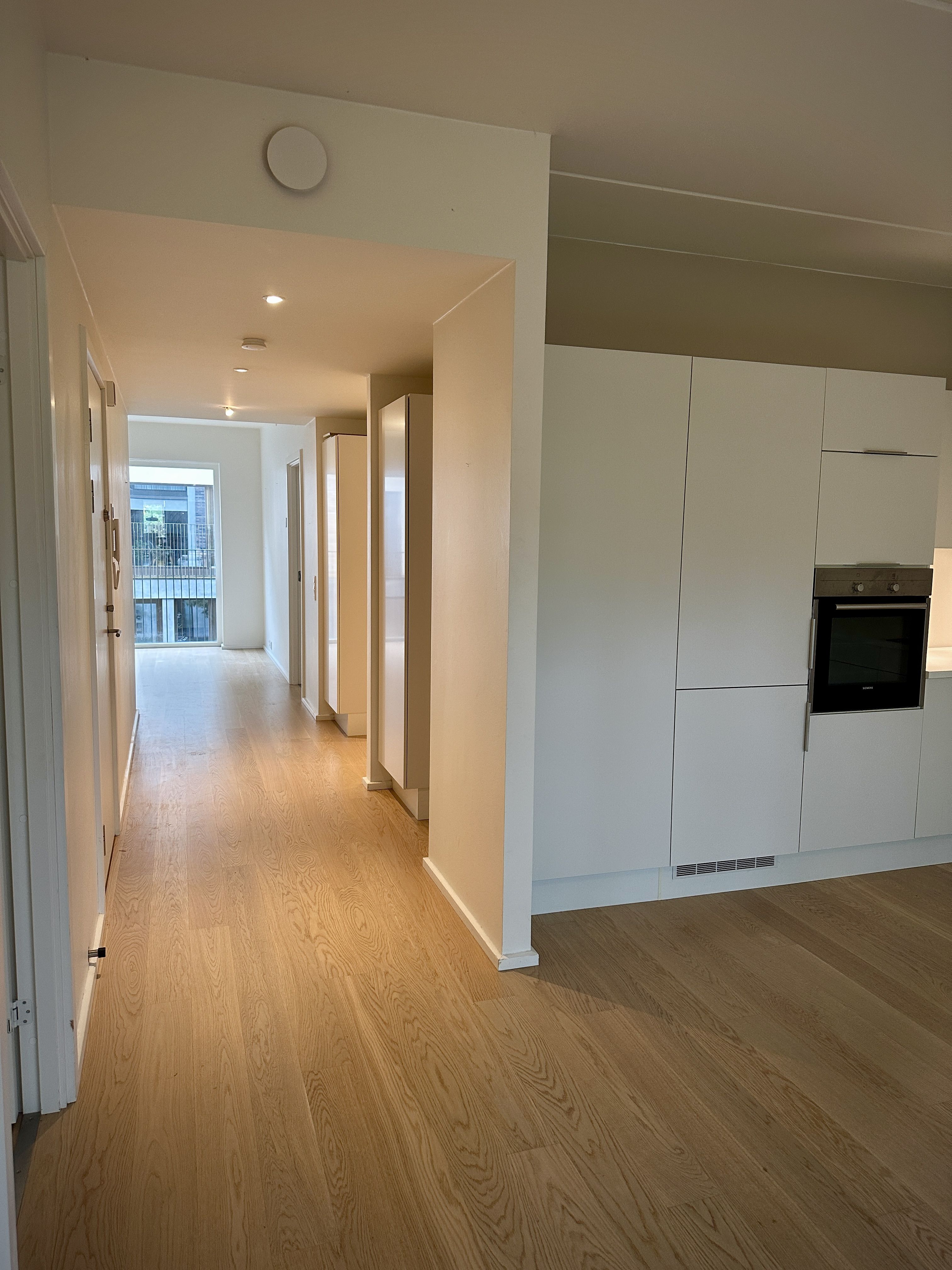 3-værelses lejlighed på 96 m² til leje i København V.