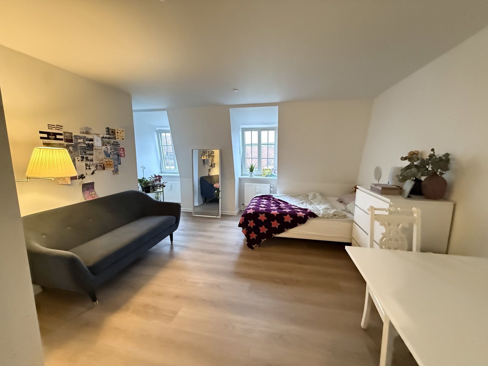 Lys 1 værelse lejlighed med nyt køkken