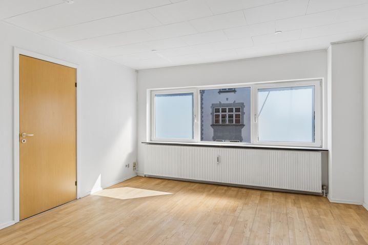 Kæmpe delelejlighed midt i Vojens