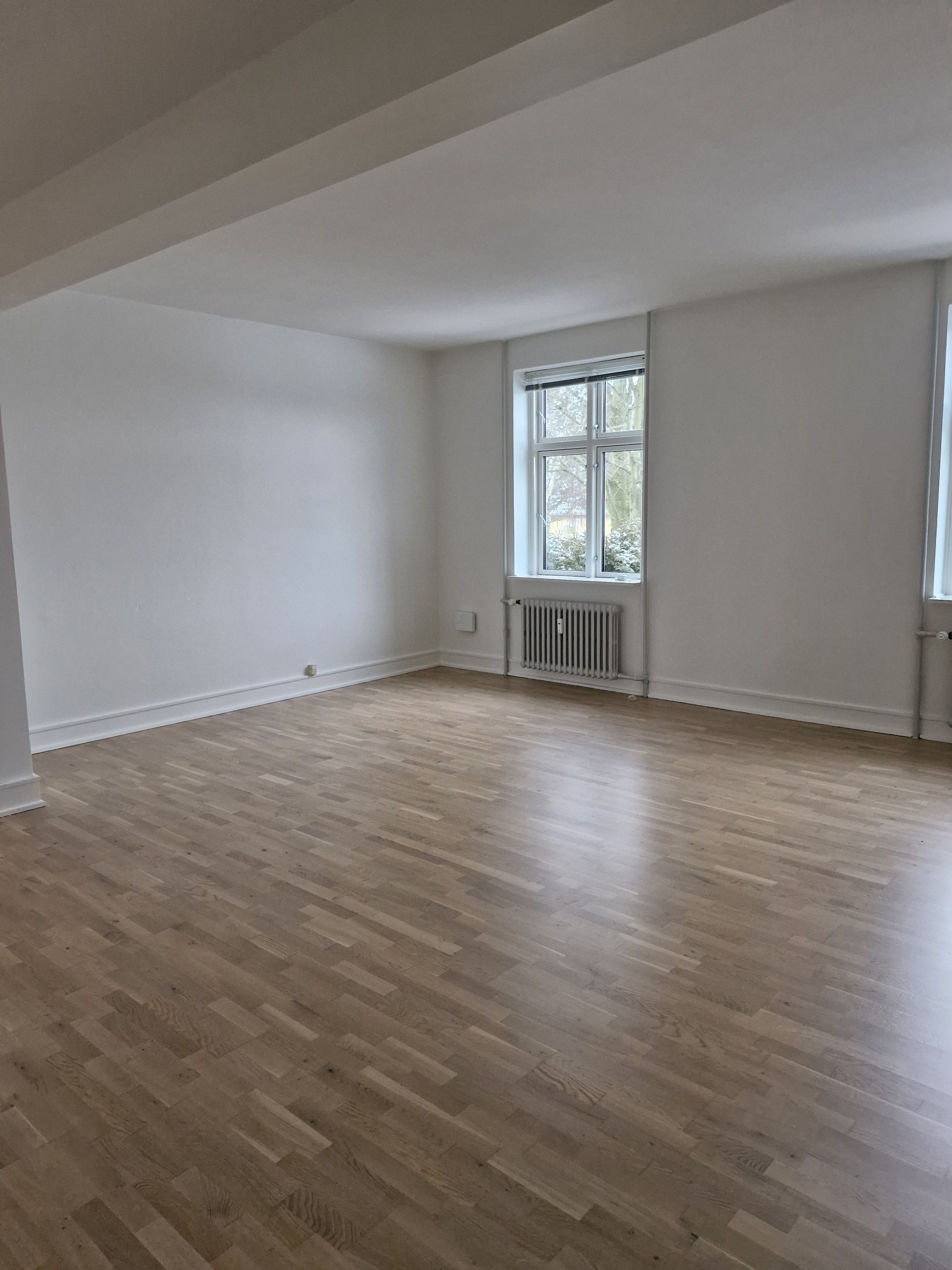 3 værelses, tæt på skole
