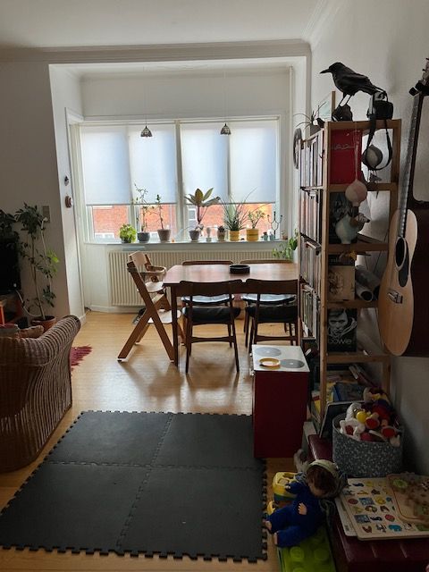 Stor, delevenlig lejlighed, 2 altaner, Århus C, 