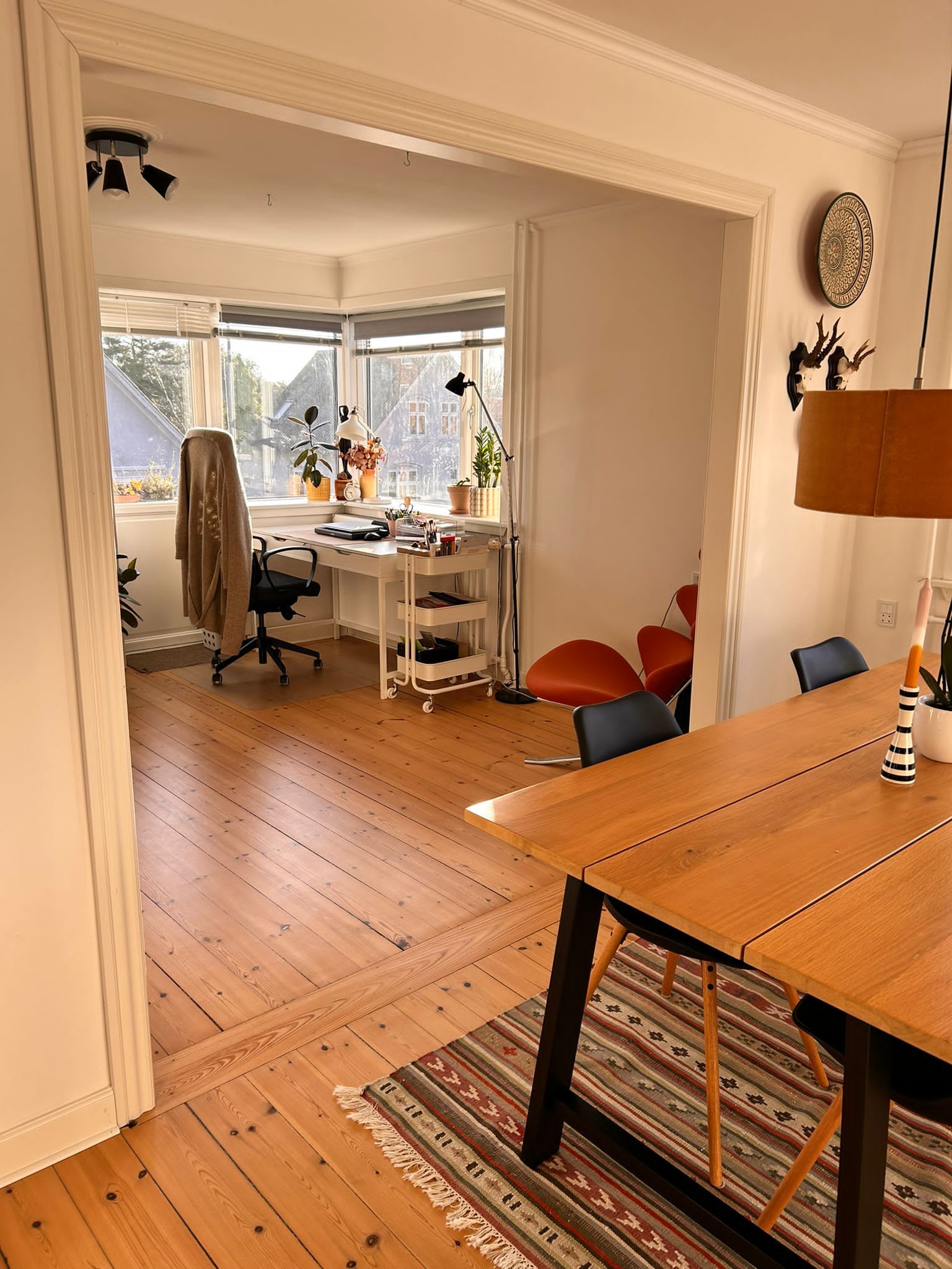 Lys og velholdt lejlighed udlejes!