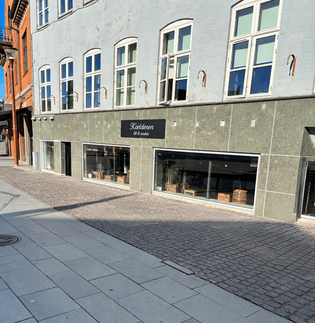 3 værelses lejlighed på Algade i nykøbing m udlejes