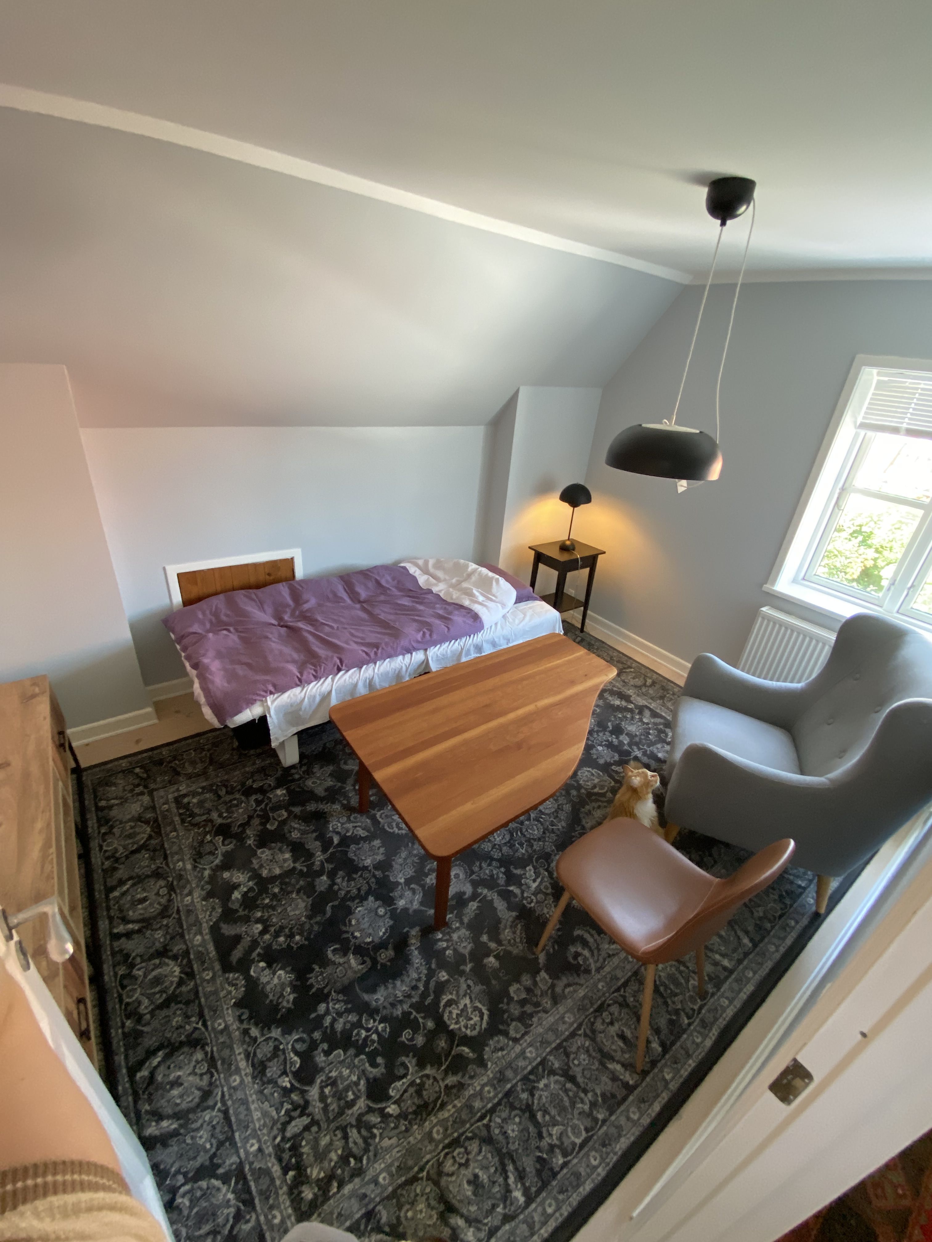 møbleret værelse i Glostrup