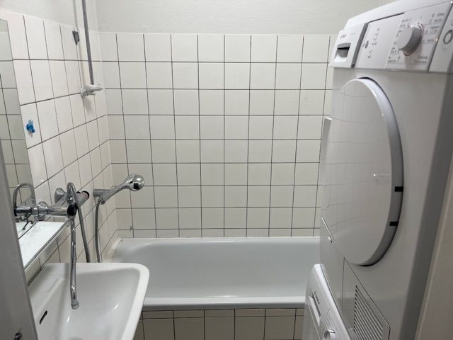dejlig 3 vær. m. altan og udsigt