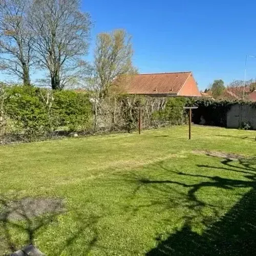 2 værelses lejlighed på 1. sal med hems