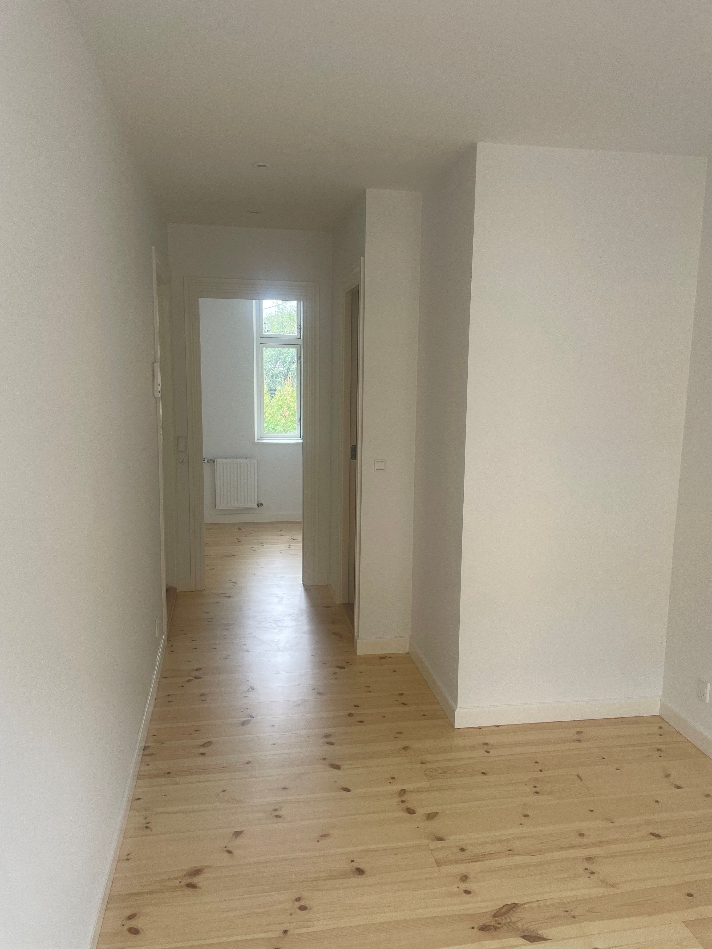 Lækker lille ny renoveret lejlighed 