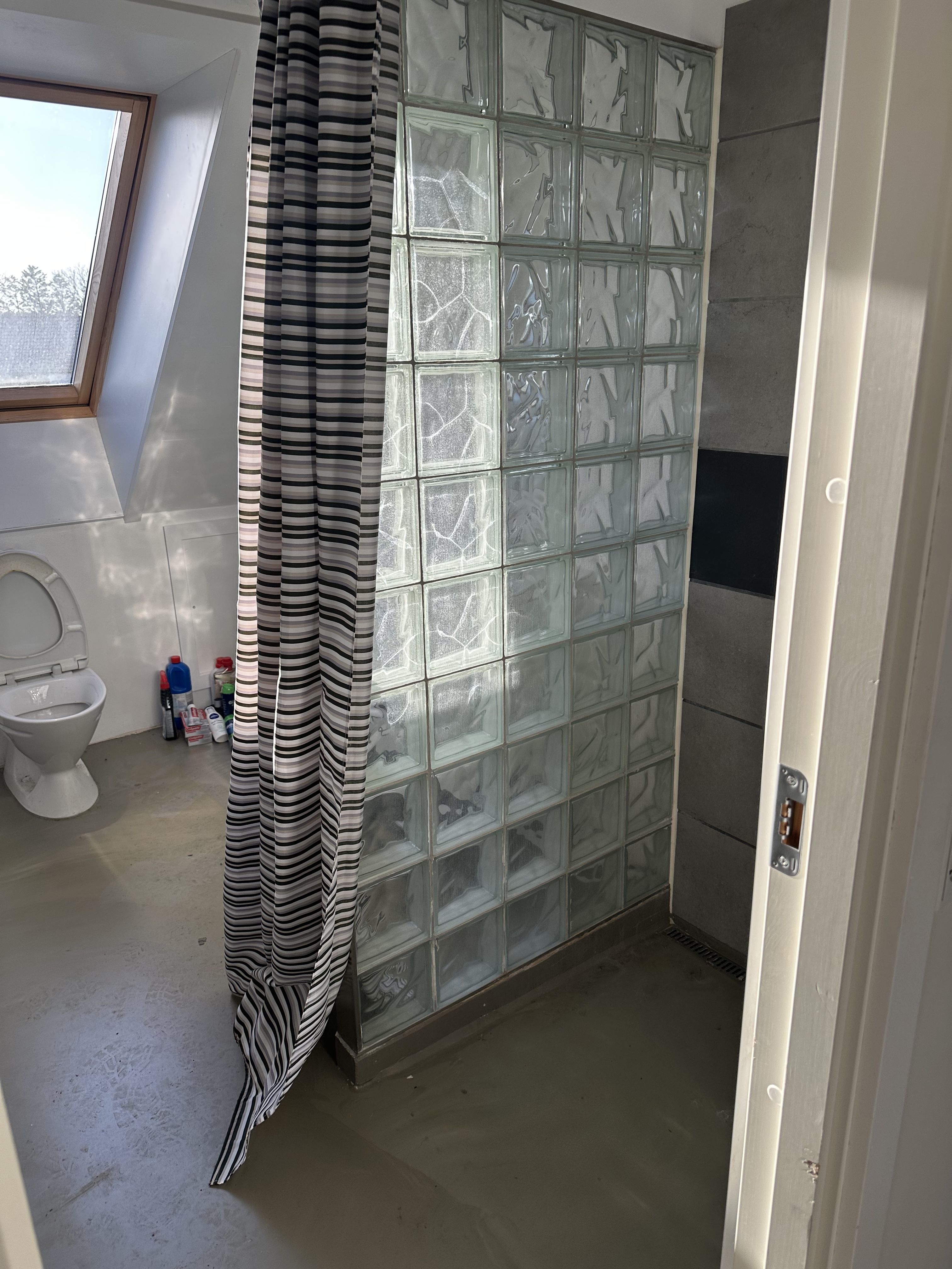 Penthouse lejlighed midt i Asaa !
