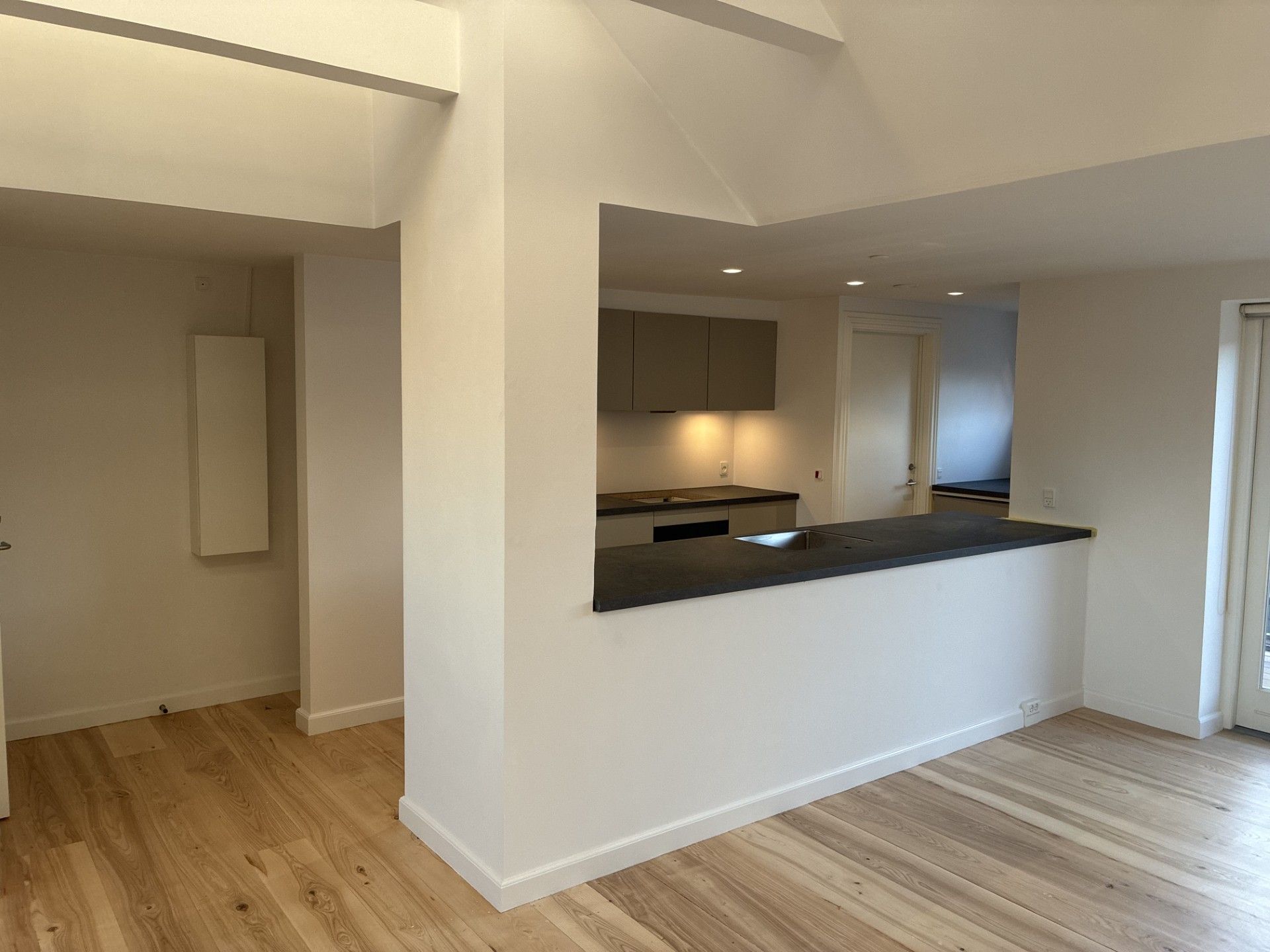 Lys taglejlighed med 2 altaner – 89 m², 5. sal (Kbh. Ø)