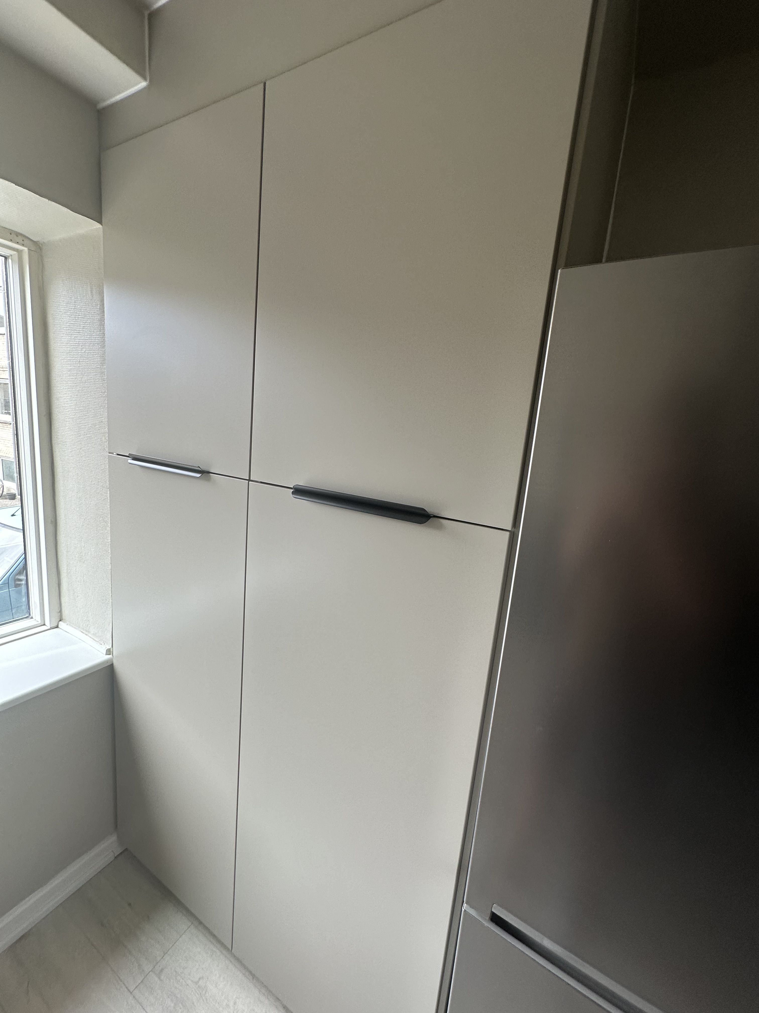 Nyrenoveret 2V i høj stueplan