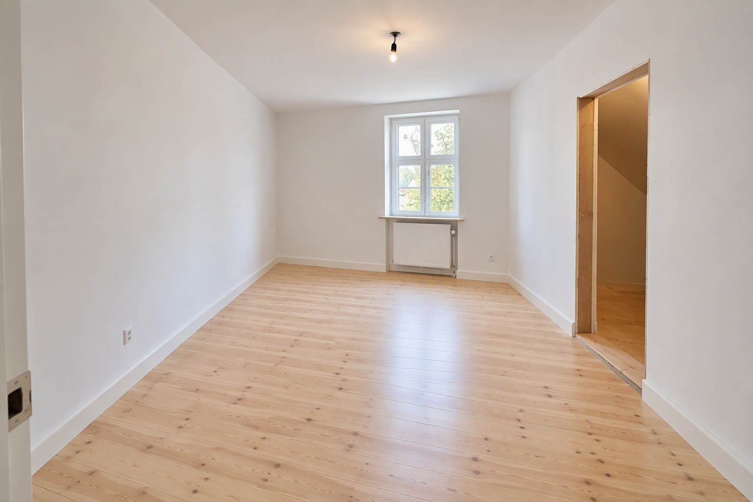 Ny-moderniseret bolig i Det Hvide Palæ i Kgs. Lyngby