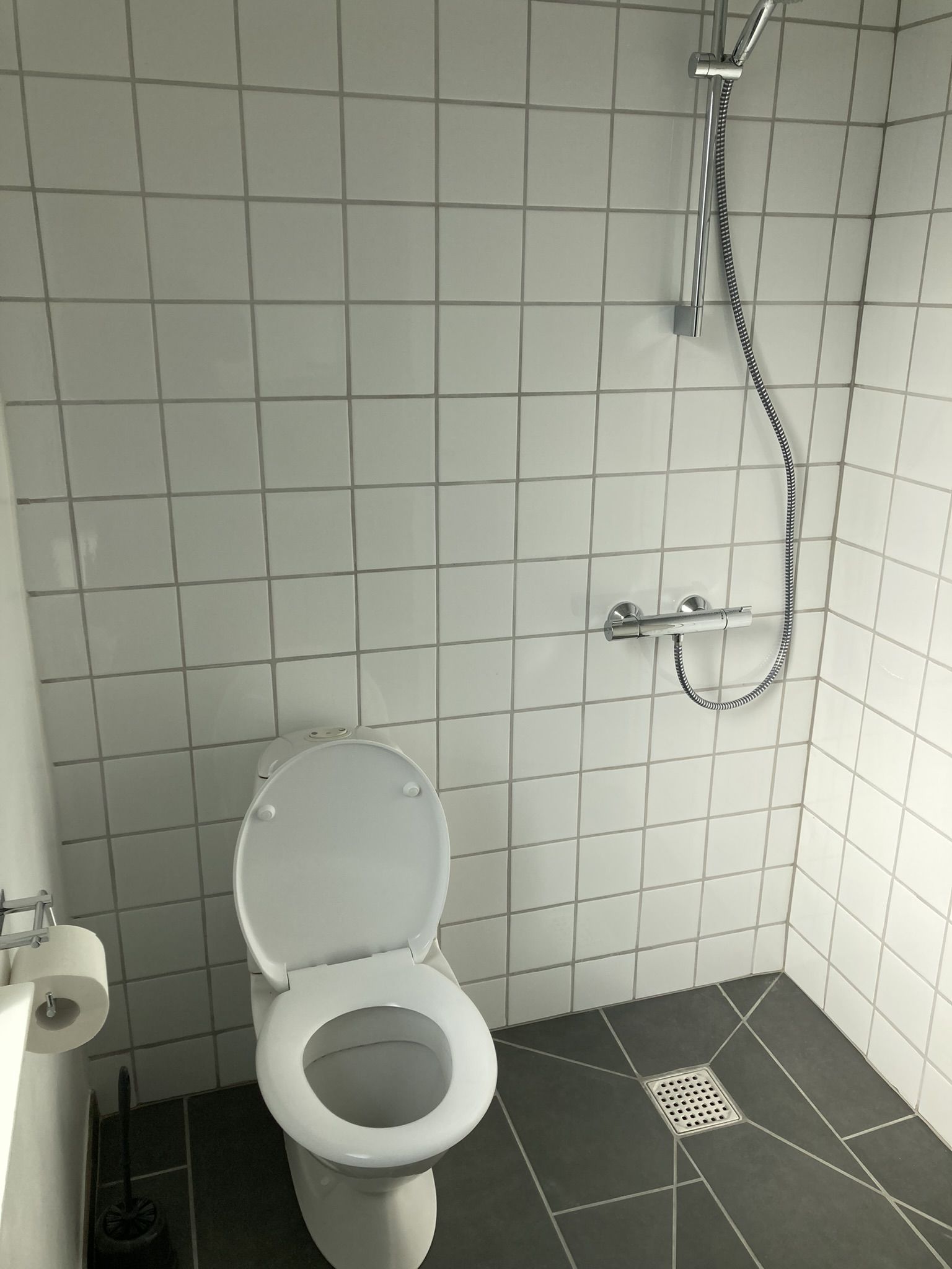Nyere renoveret rækkehus med 4 værelser