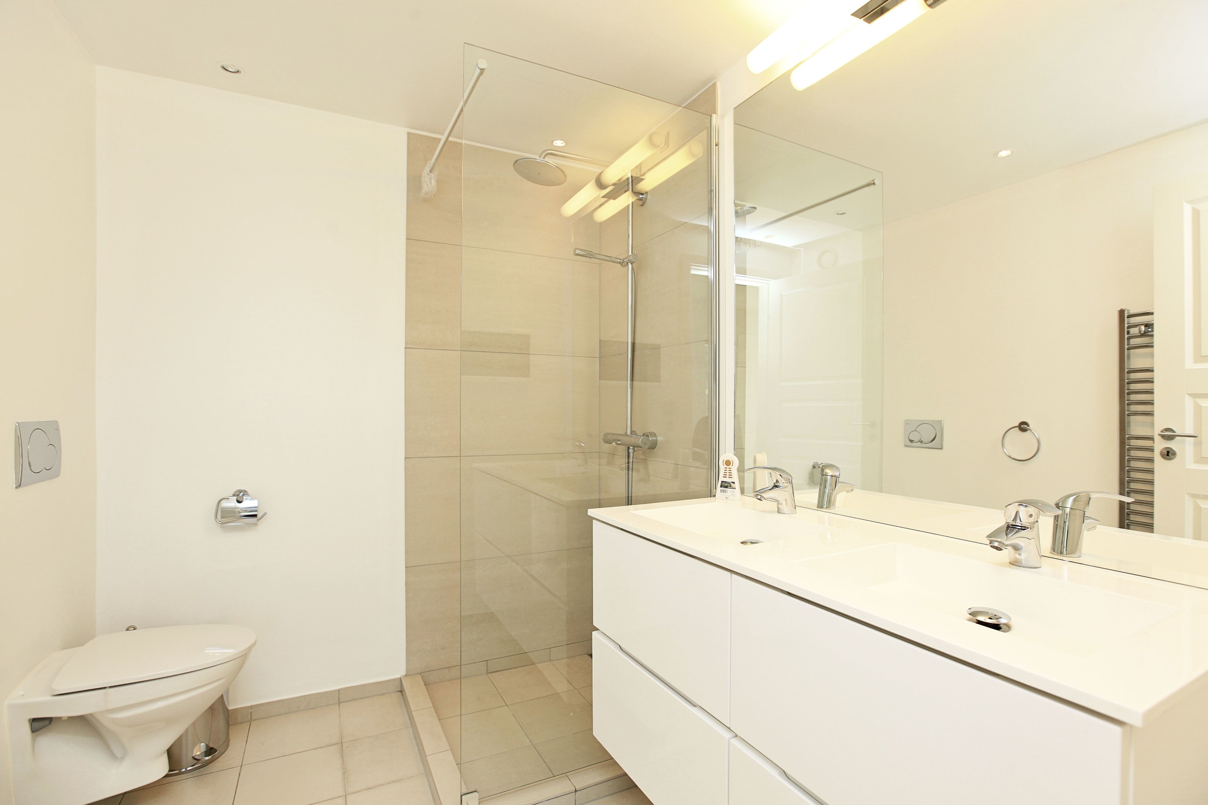 Exclusiv City Apartment/2 full bathrooms