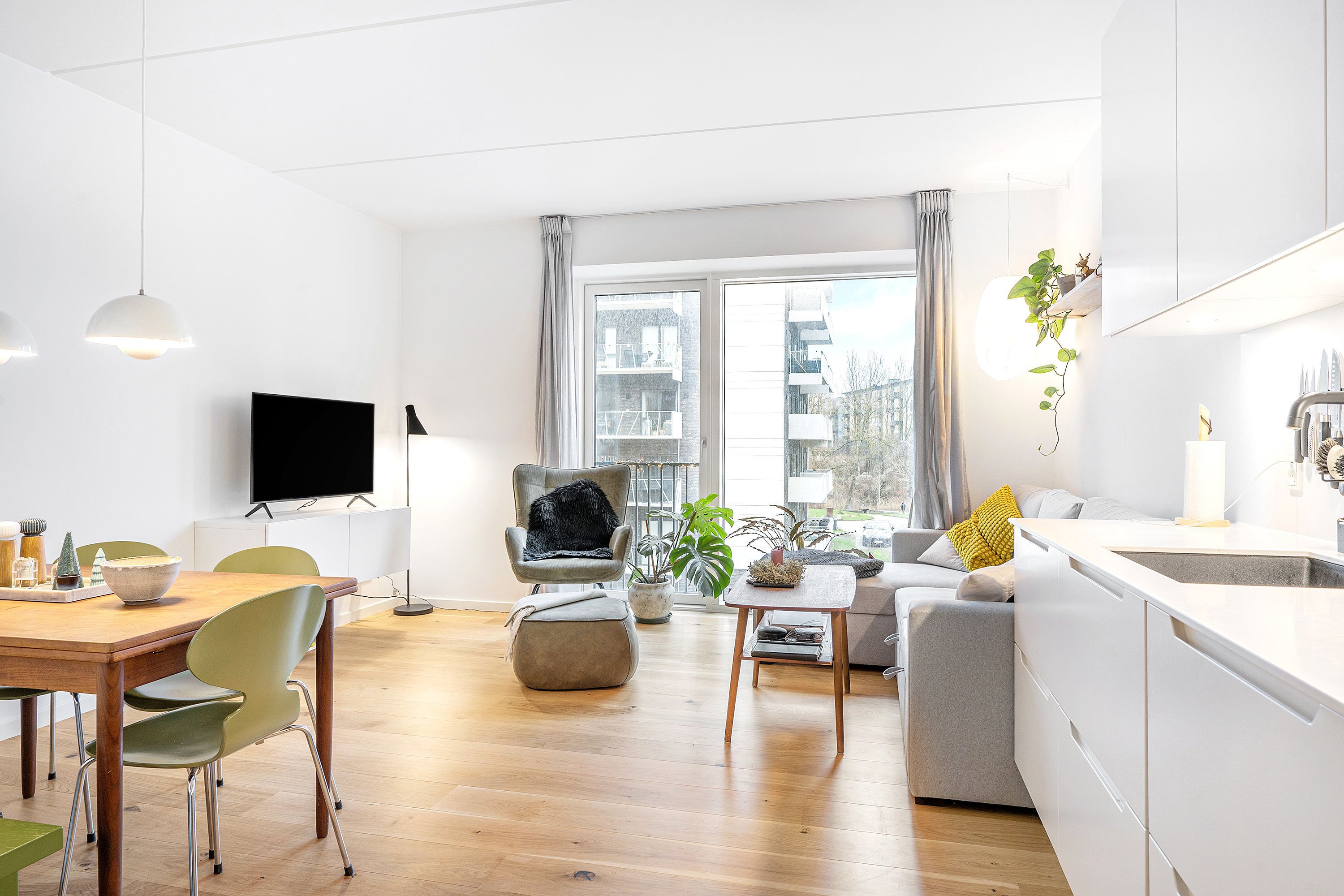 Flot lejlighed med stor altan ☀️ Oplagt til deling af 2