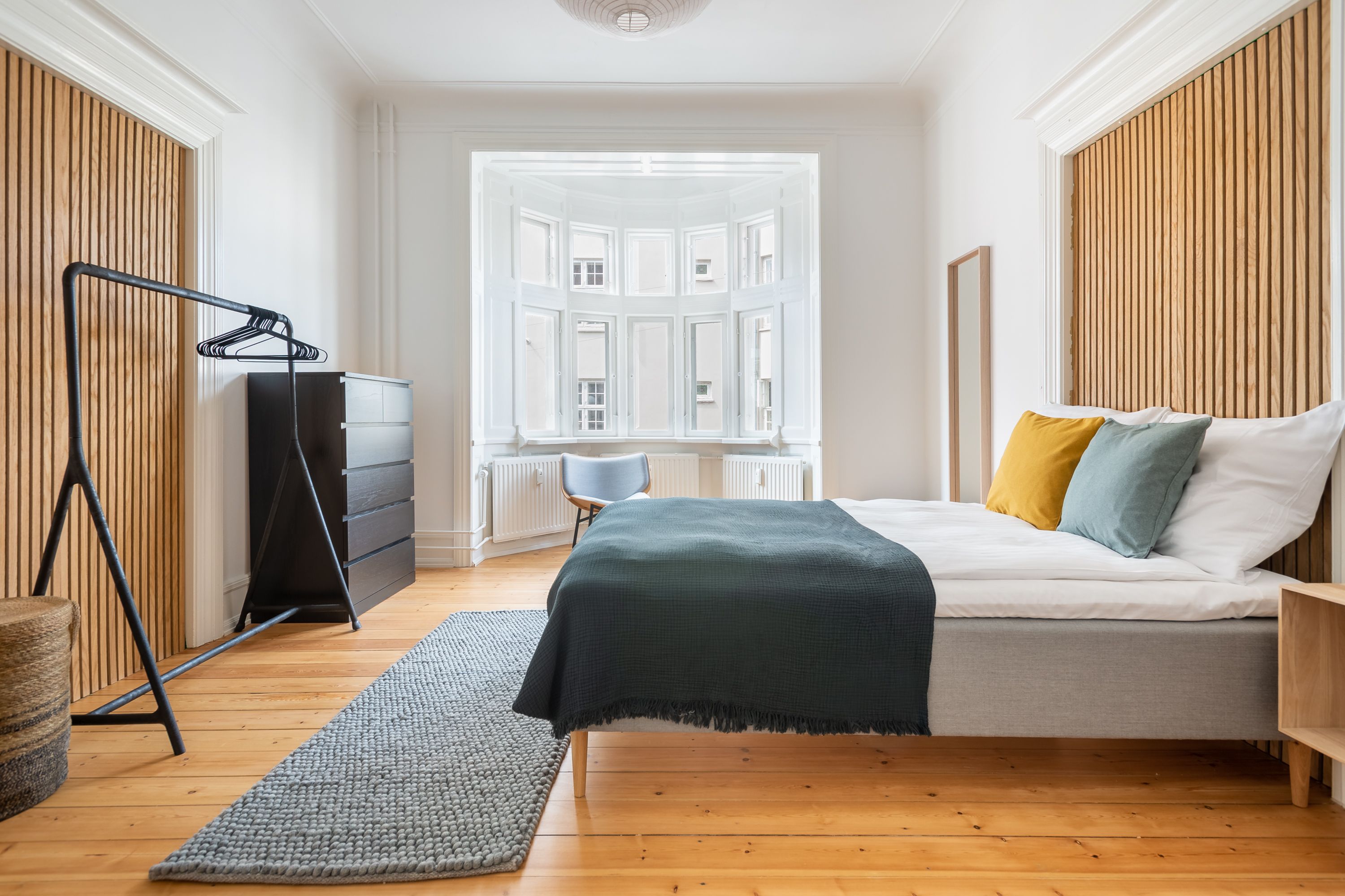 Furnished co-living apartment for working professionals