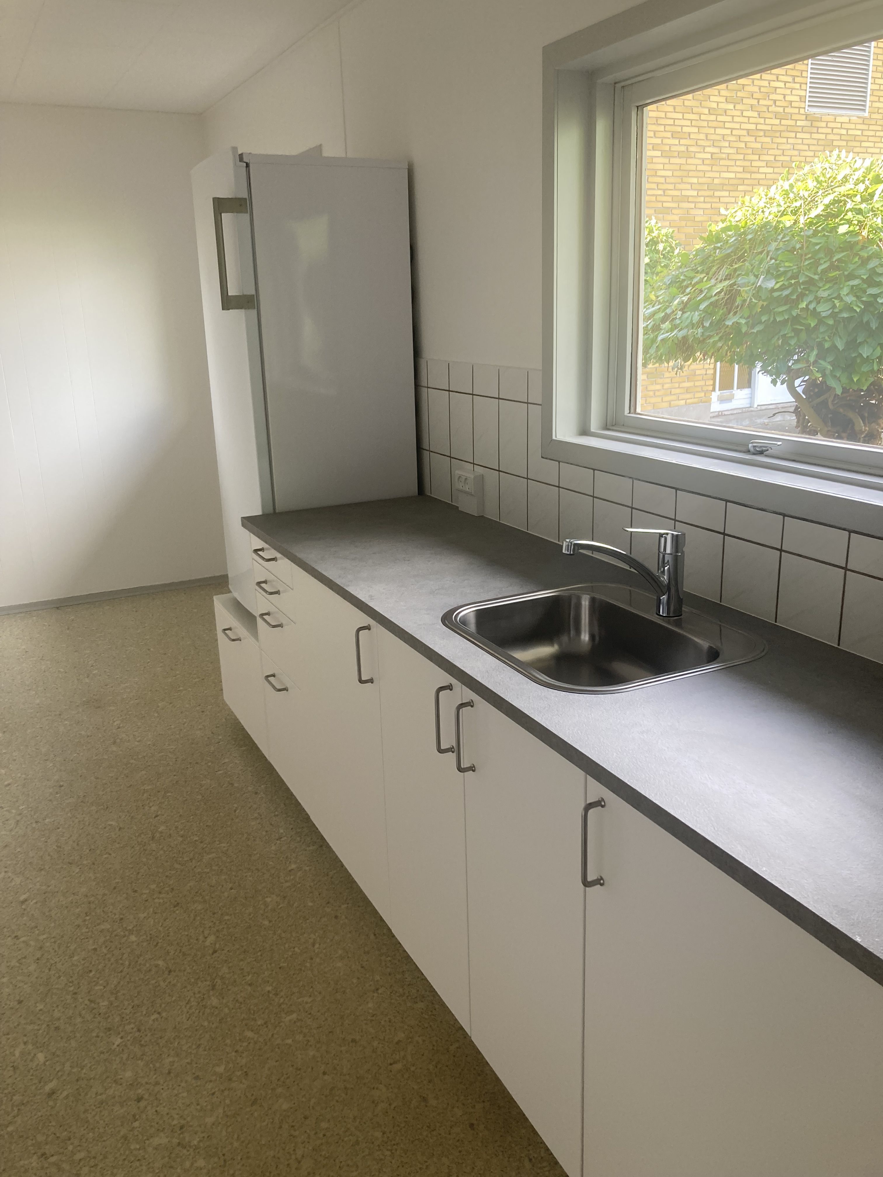 Hyggelig villa med nyt køkken og skønne udearealer
