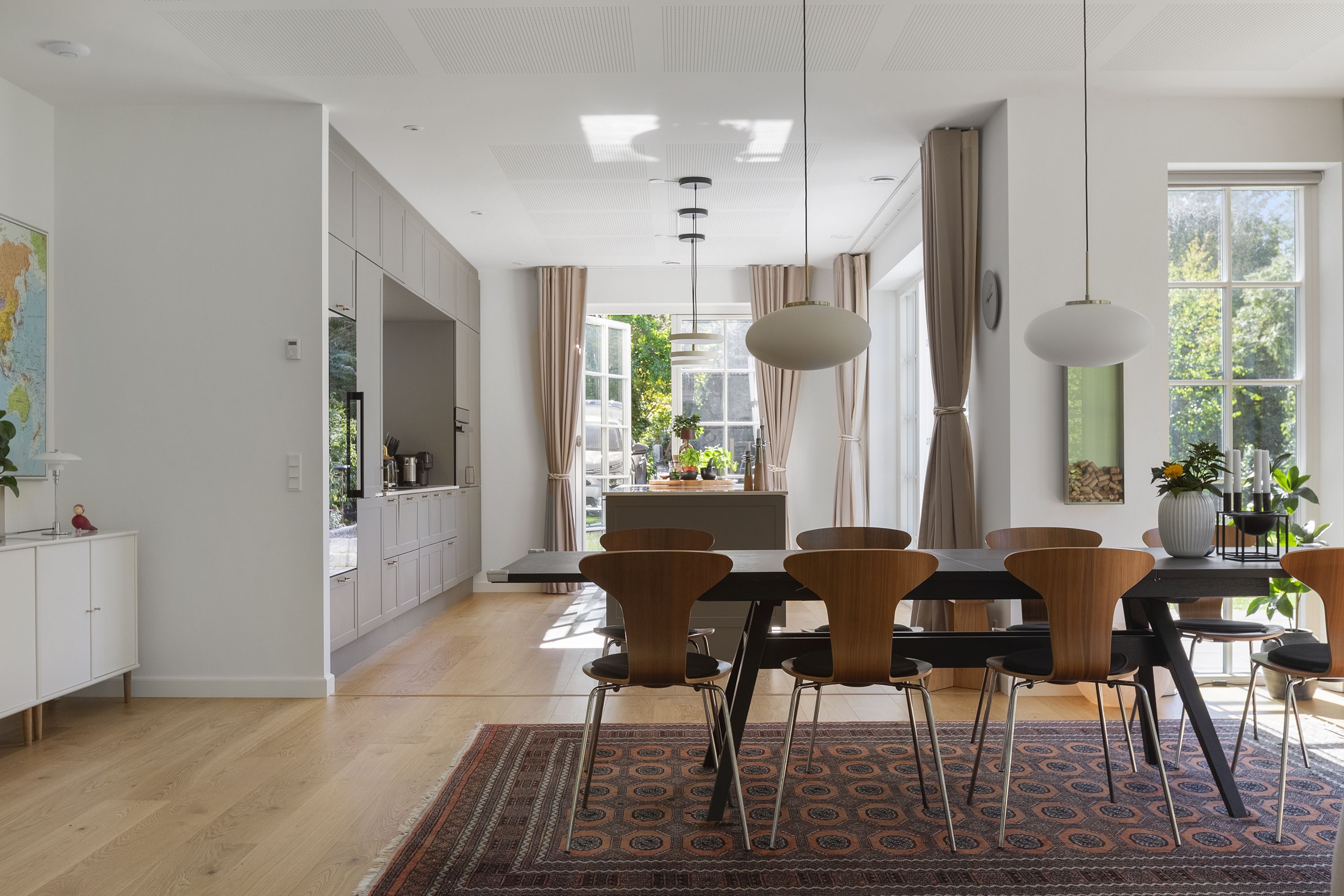 FREDENSBORG DRONNINGS KOVANG