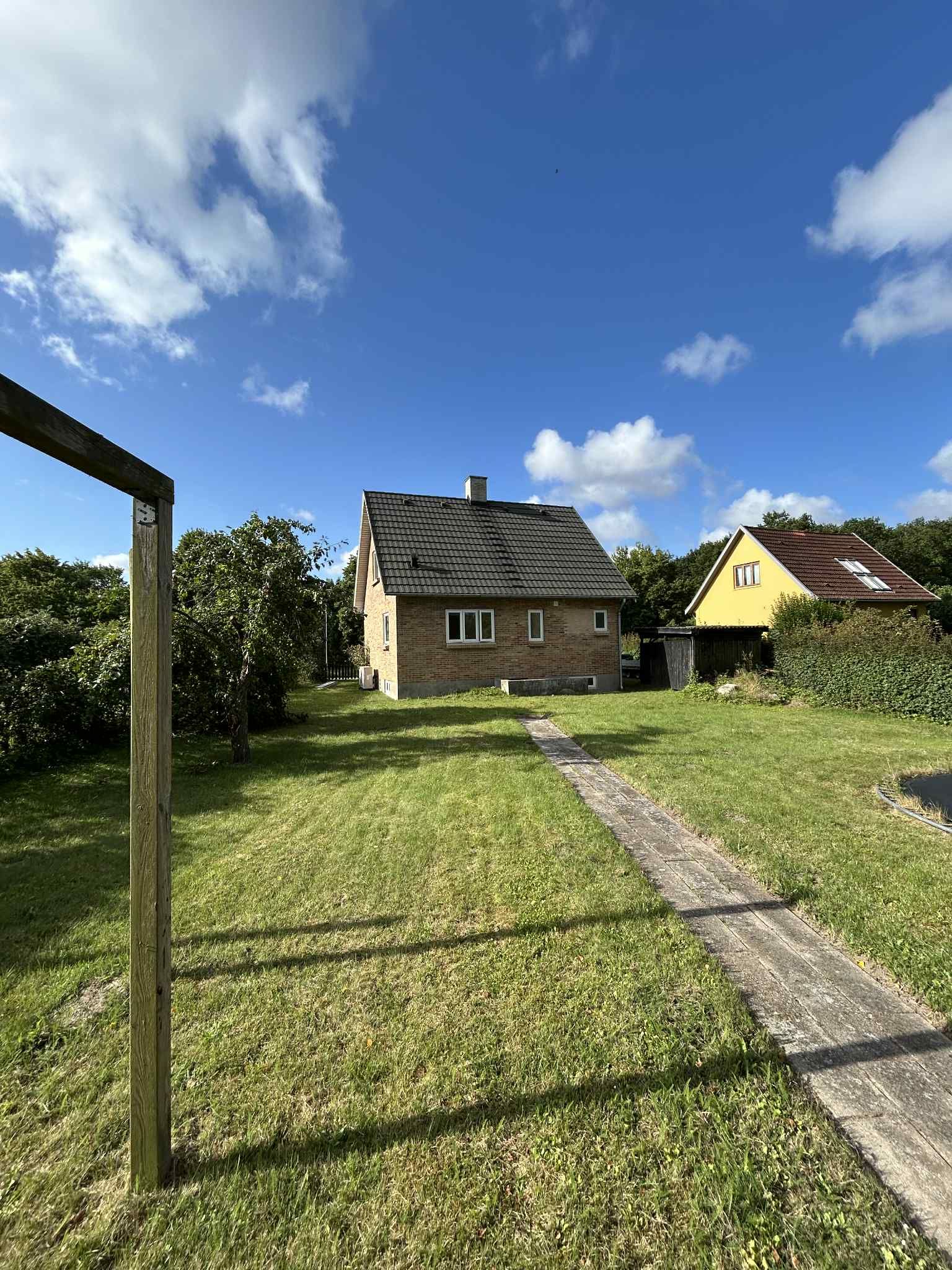 Hyggeligt istandsat hus til leje i Ullerslev