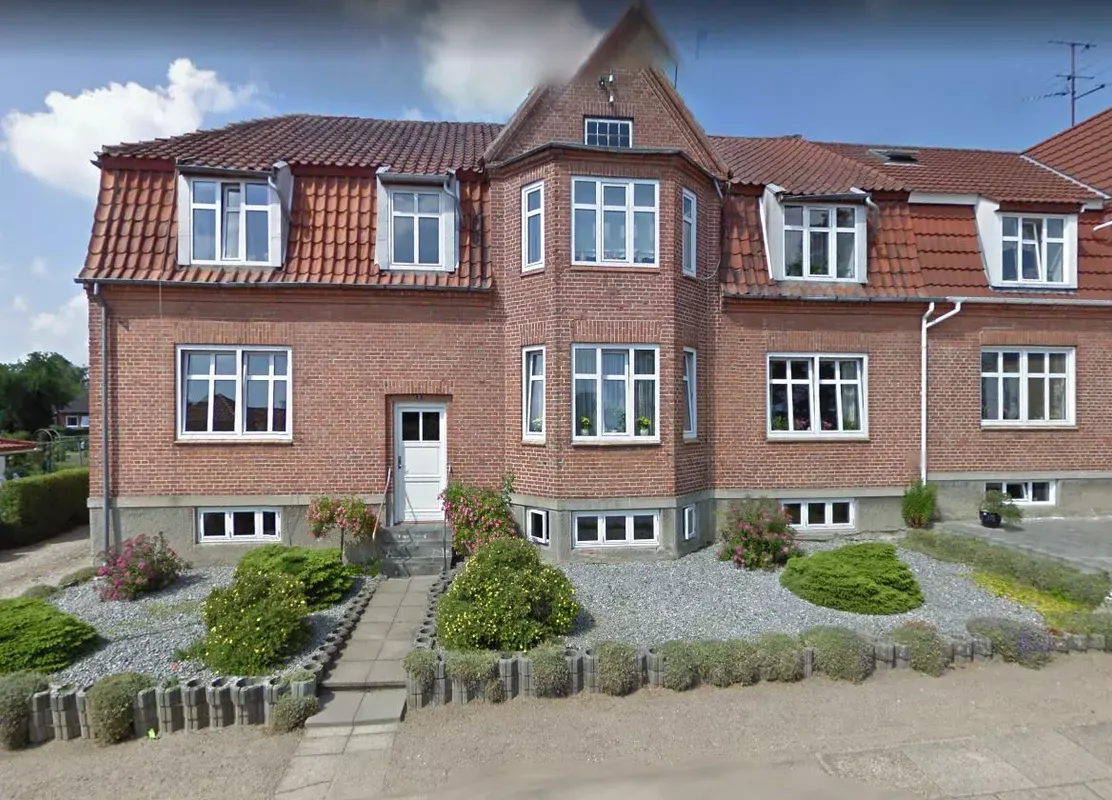 Nyrenoveret 2 værelses lejlighed