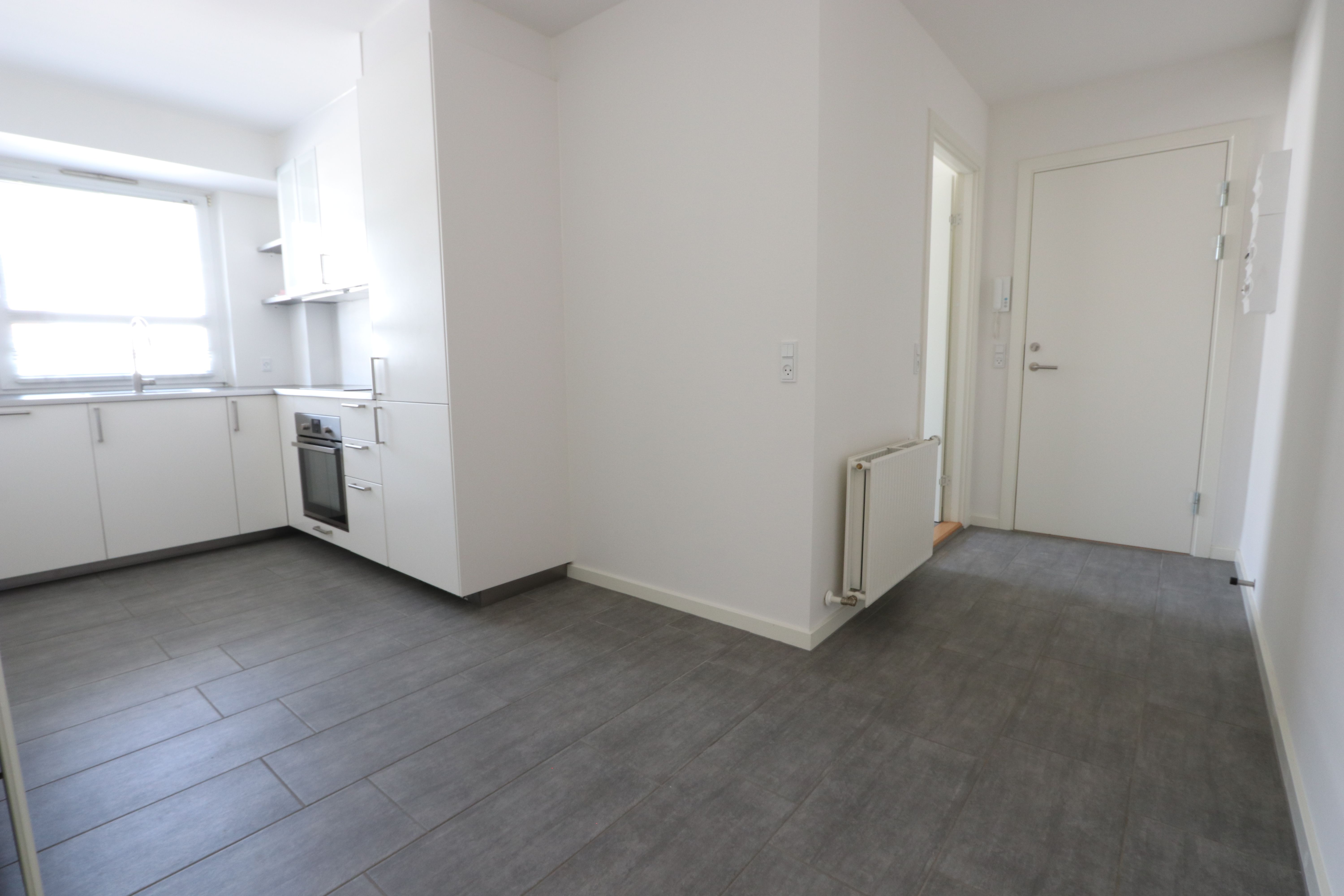 MODERNE LYS LEJLIGHED MIDT I HORSENS