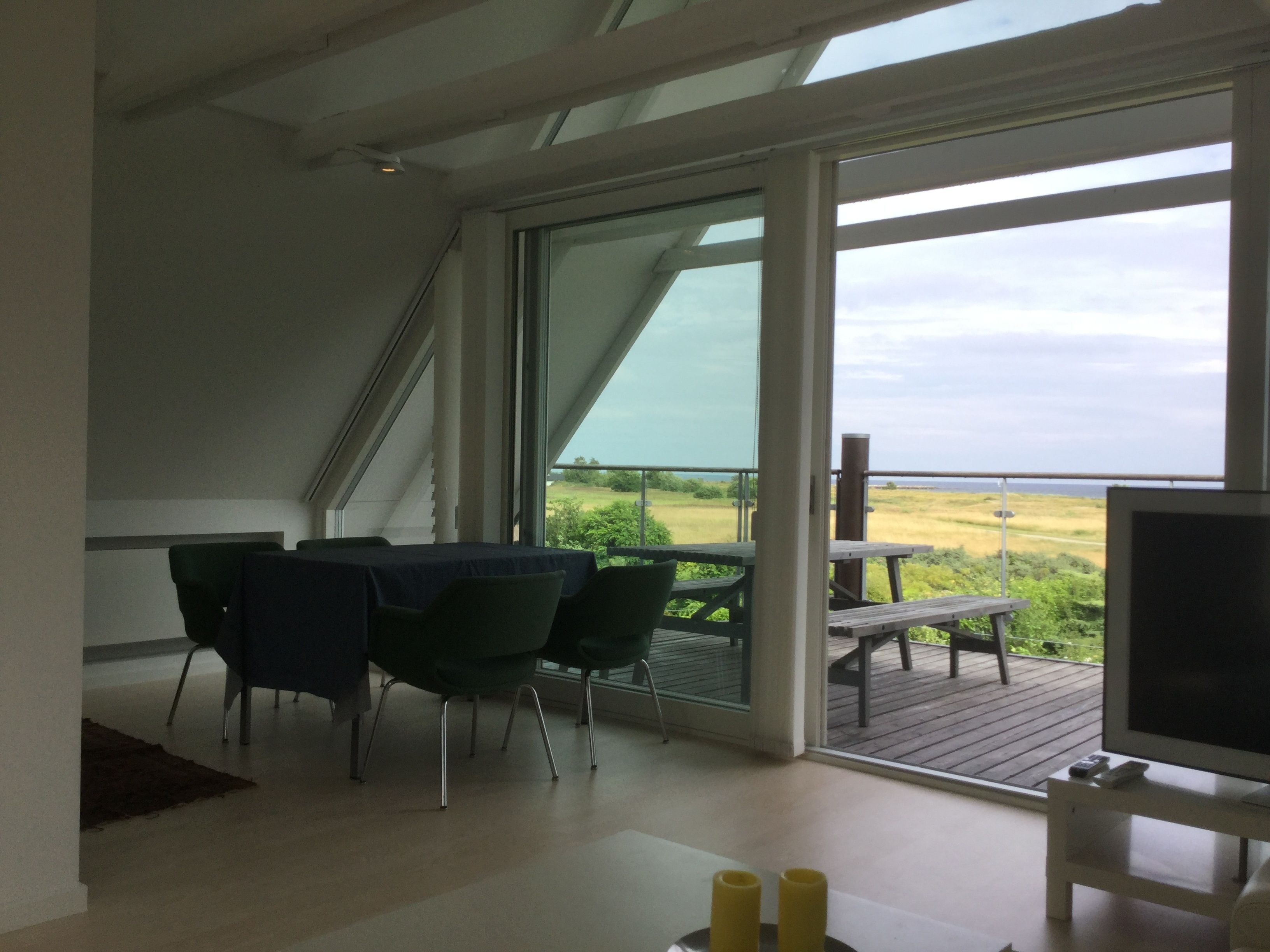 Flat next to the beach with stunning seaviews