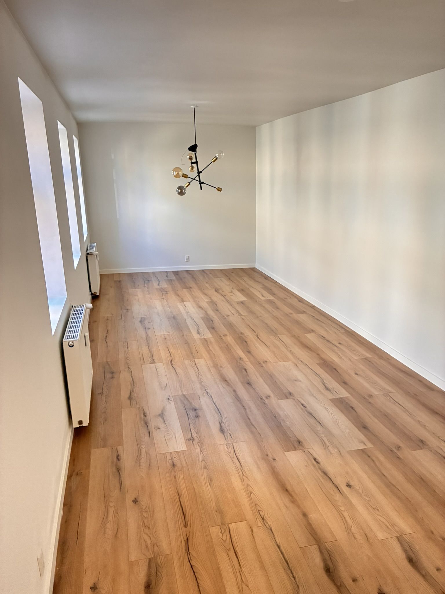 Skøn stor lejlighed i Randers C med altan