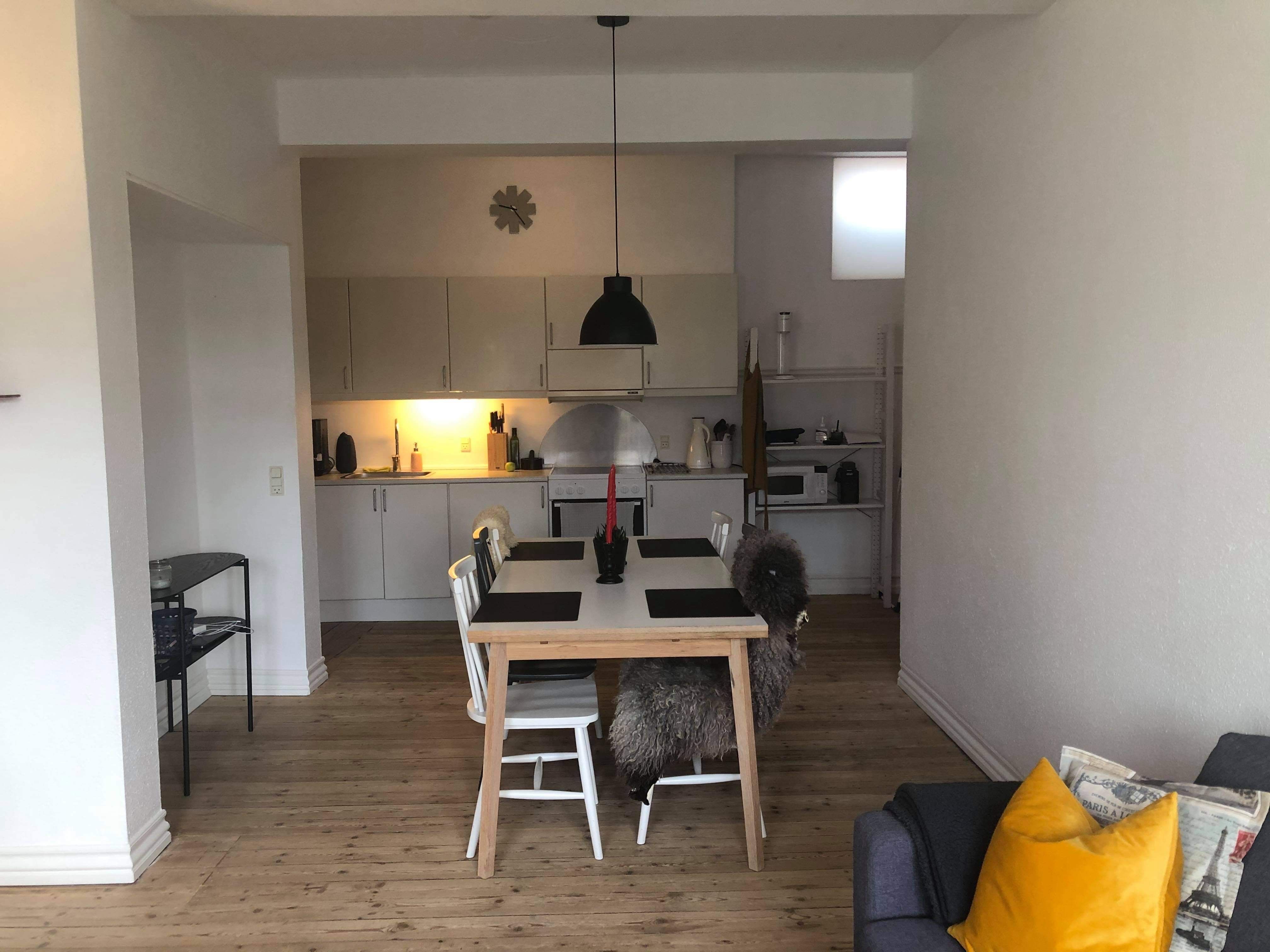 Hyggelig lejlighed midt i Nørregade med tagterrasse