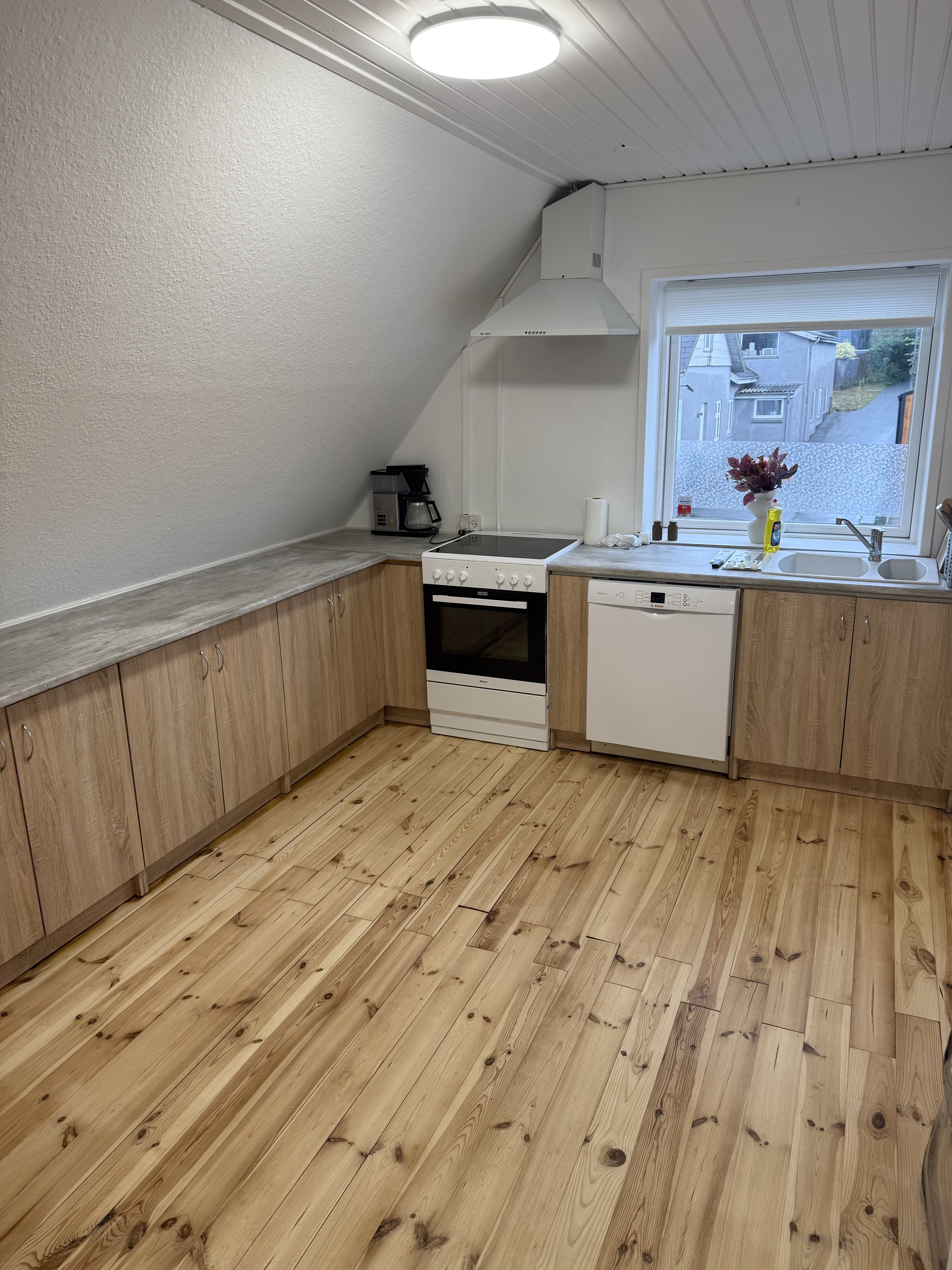 Furnished Complet B2B Turn-Key apartment 