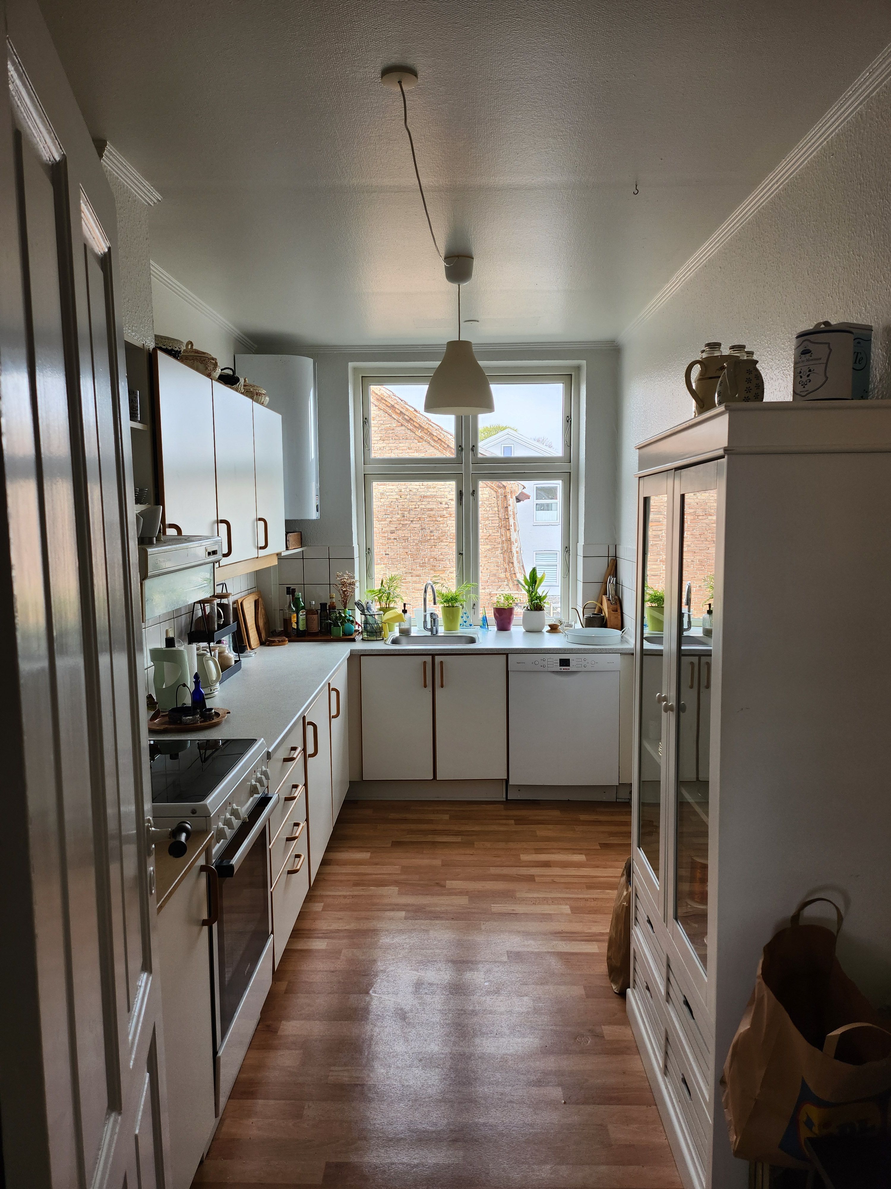 Attraktiv 110m2 1 sal lejlighed direkte ud til storebælt