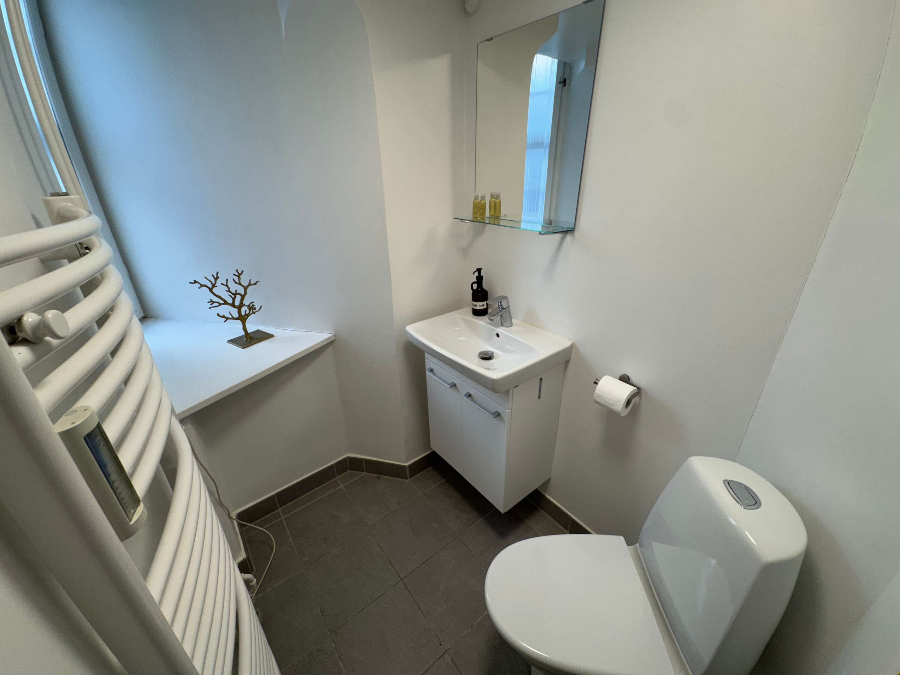 Cosy Two-Bedroom Home in Central Copenhagen
