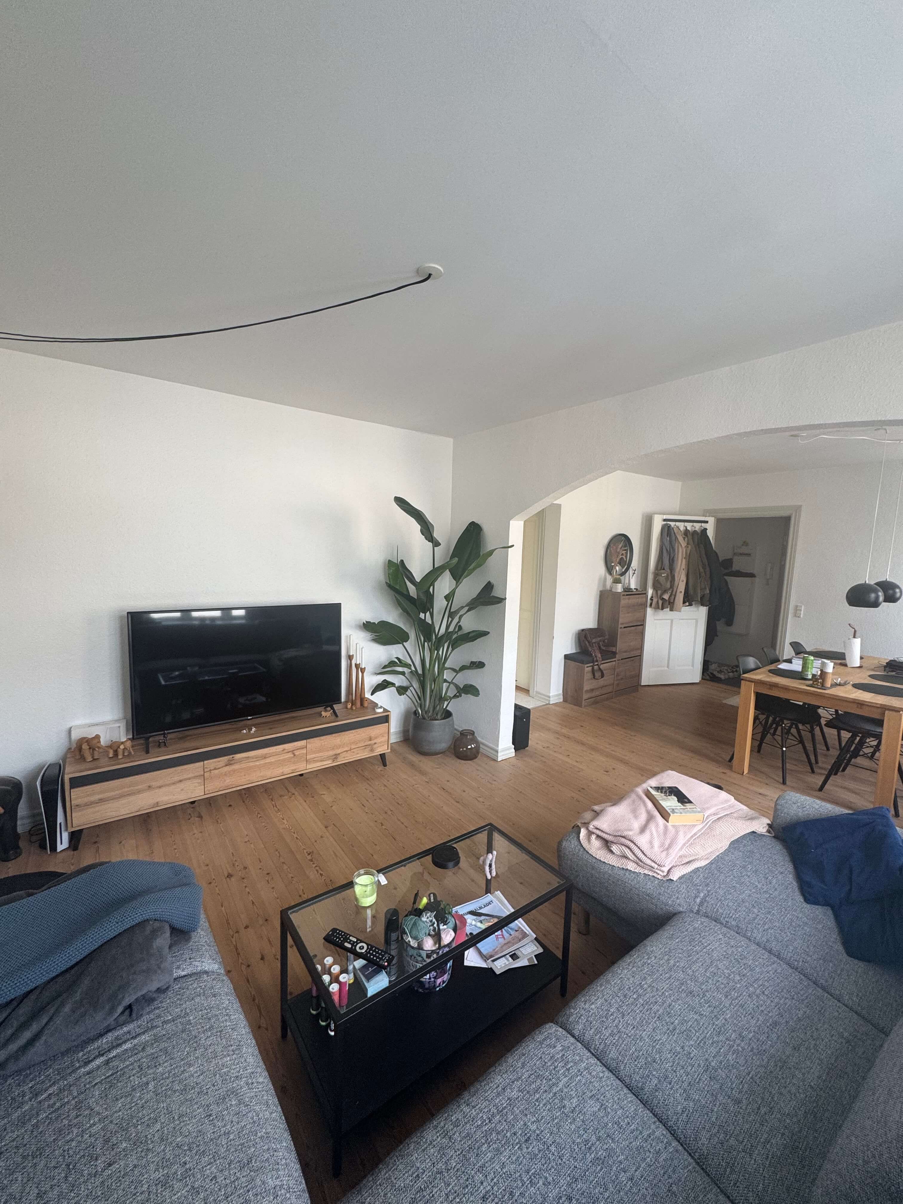 Lys og nyistandsat 3-værelses lejlighed på 64 m²