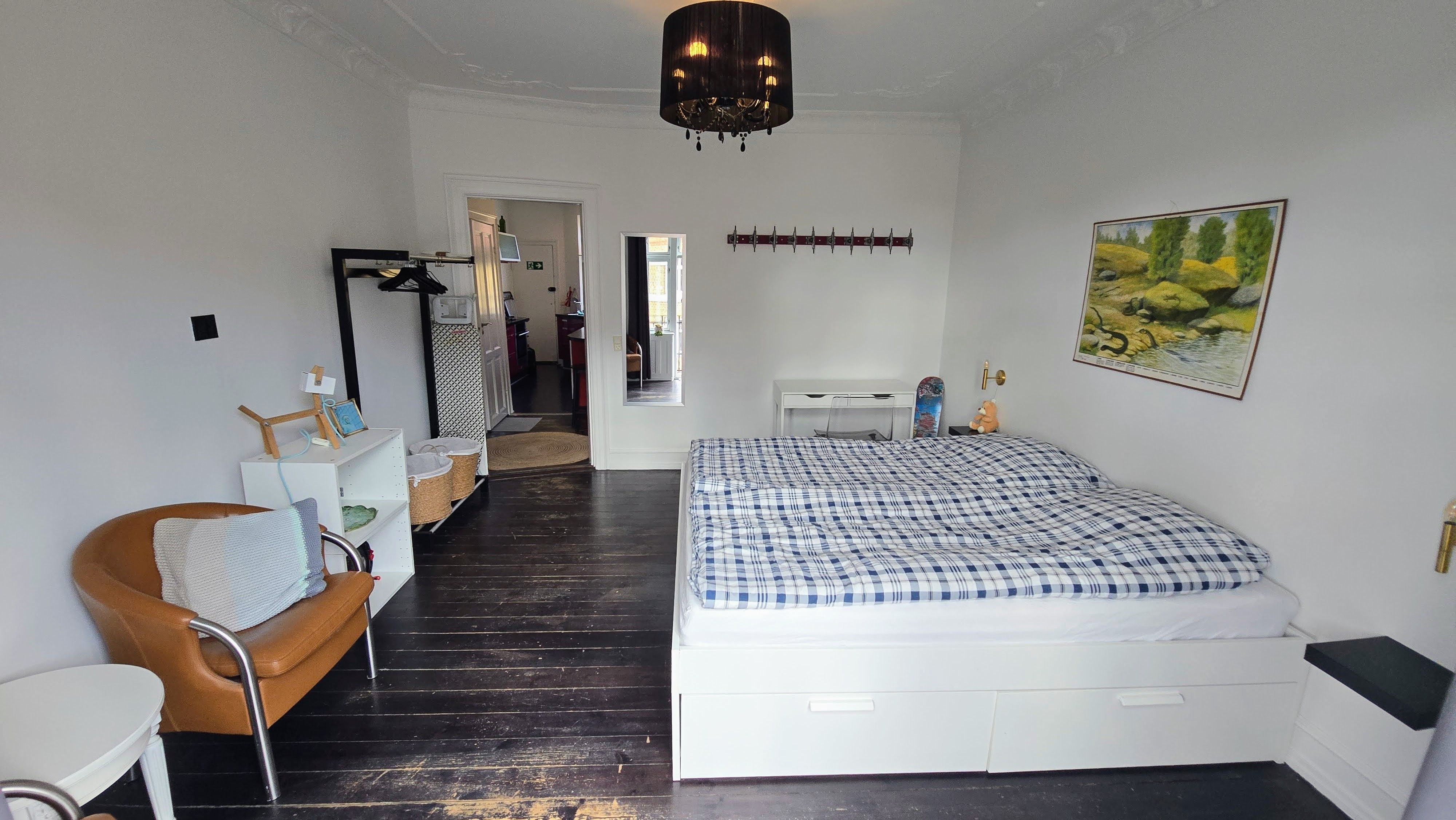Beautiful, Fully Furnished 2-Bedroom Apartment on Vesterbro – All-Inclusive (Ideal for Expats/Professionals/PhDs)