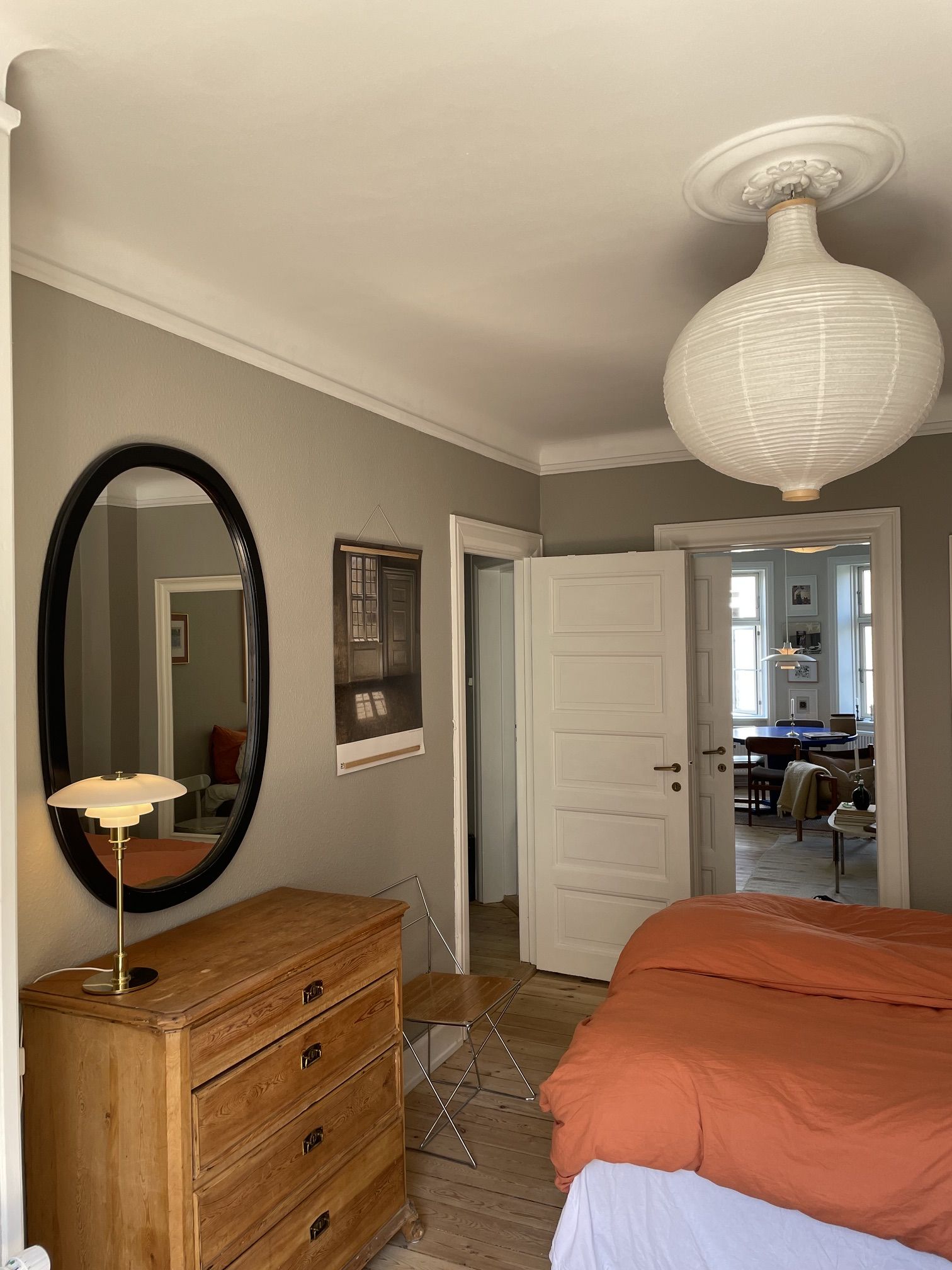 Charming 2-room apartment with a lovely balcony