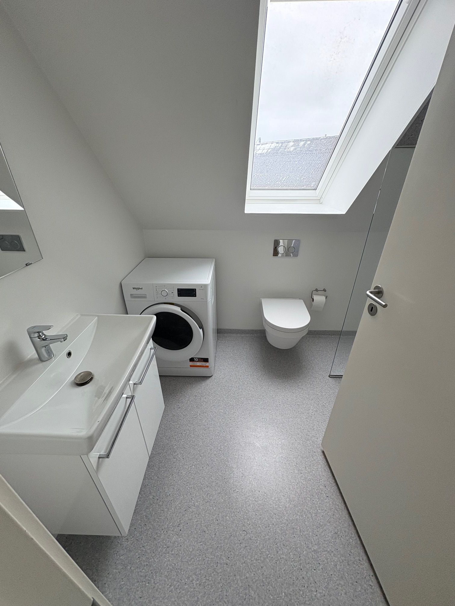 Flot penthouselejlighed med altan, nær Vejle Midtpunkt. 