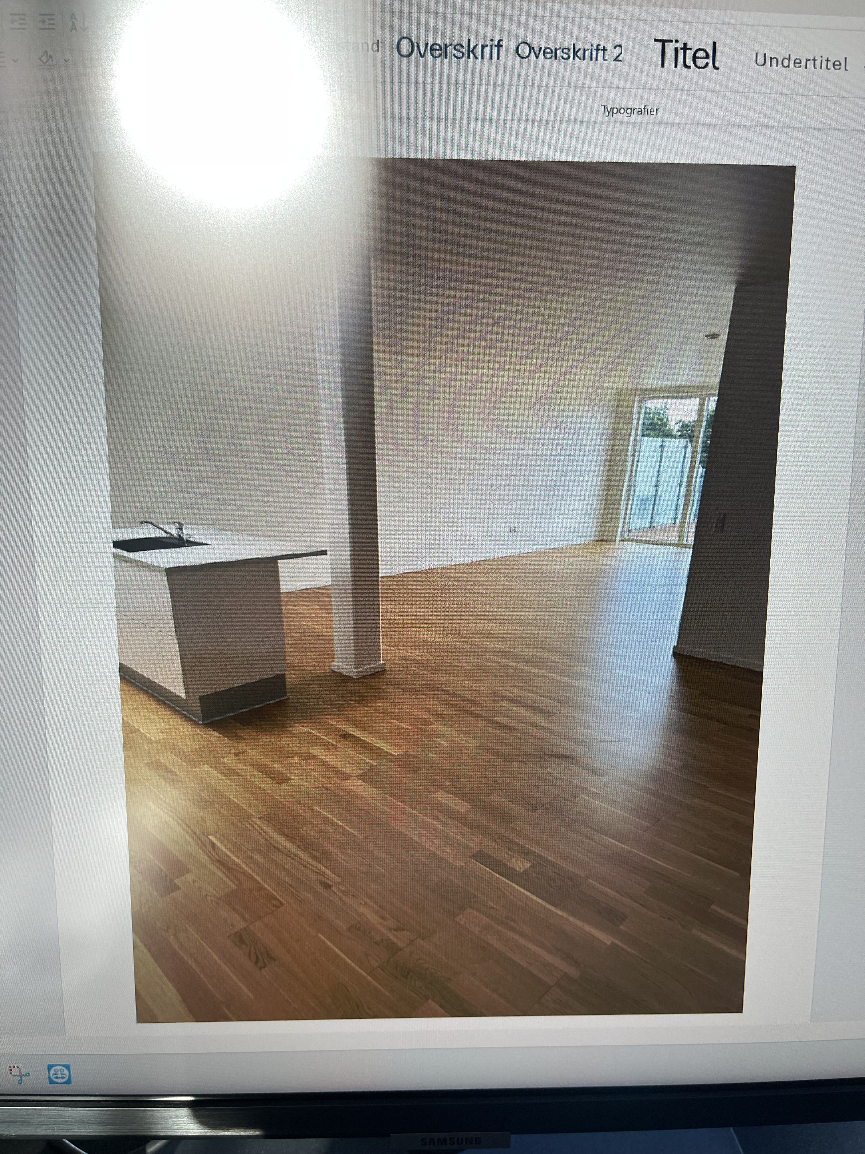 Penthouse-lejlighed i hjertet af Bramdrupdam.