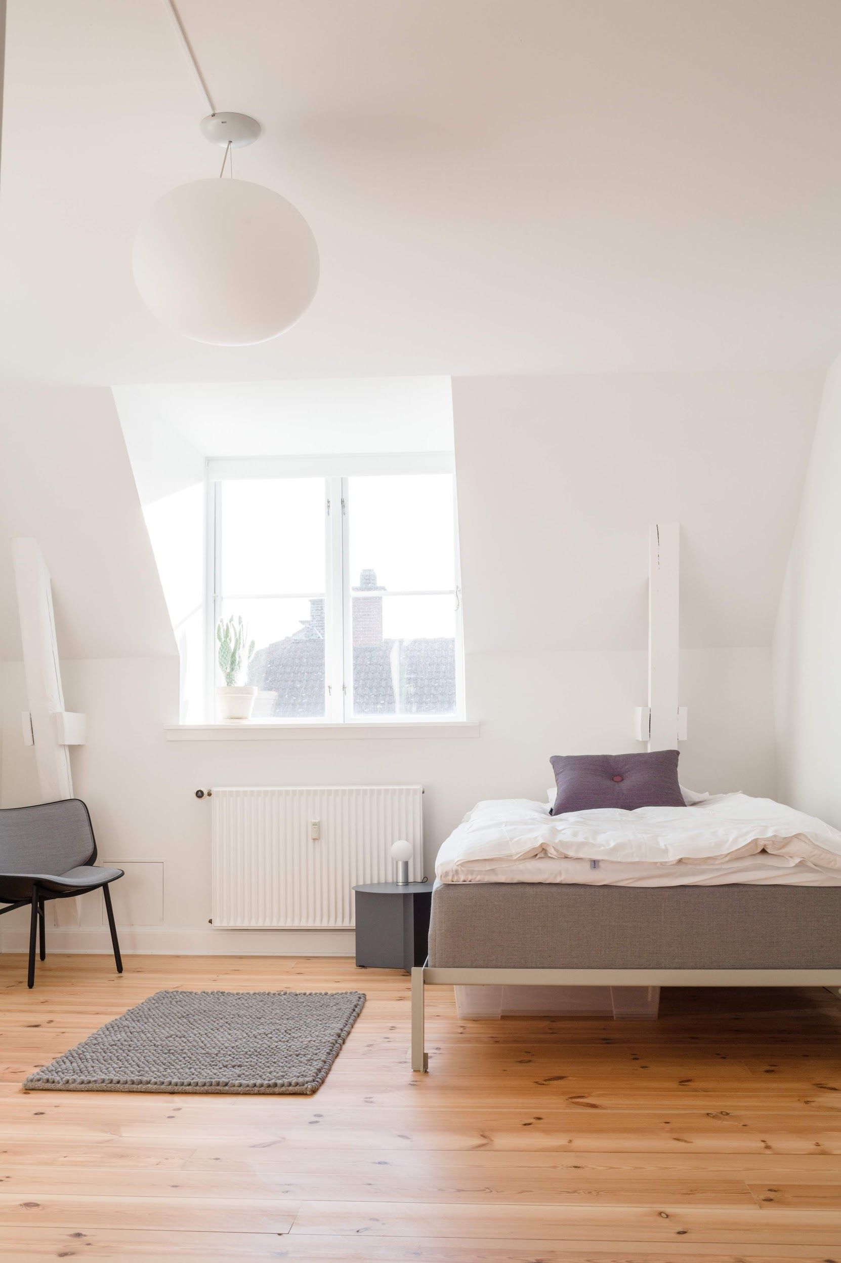 Furnished co-living apartment for working professionals