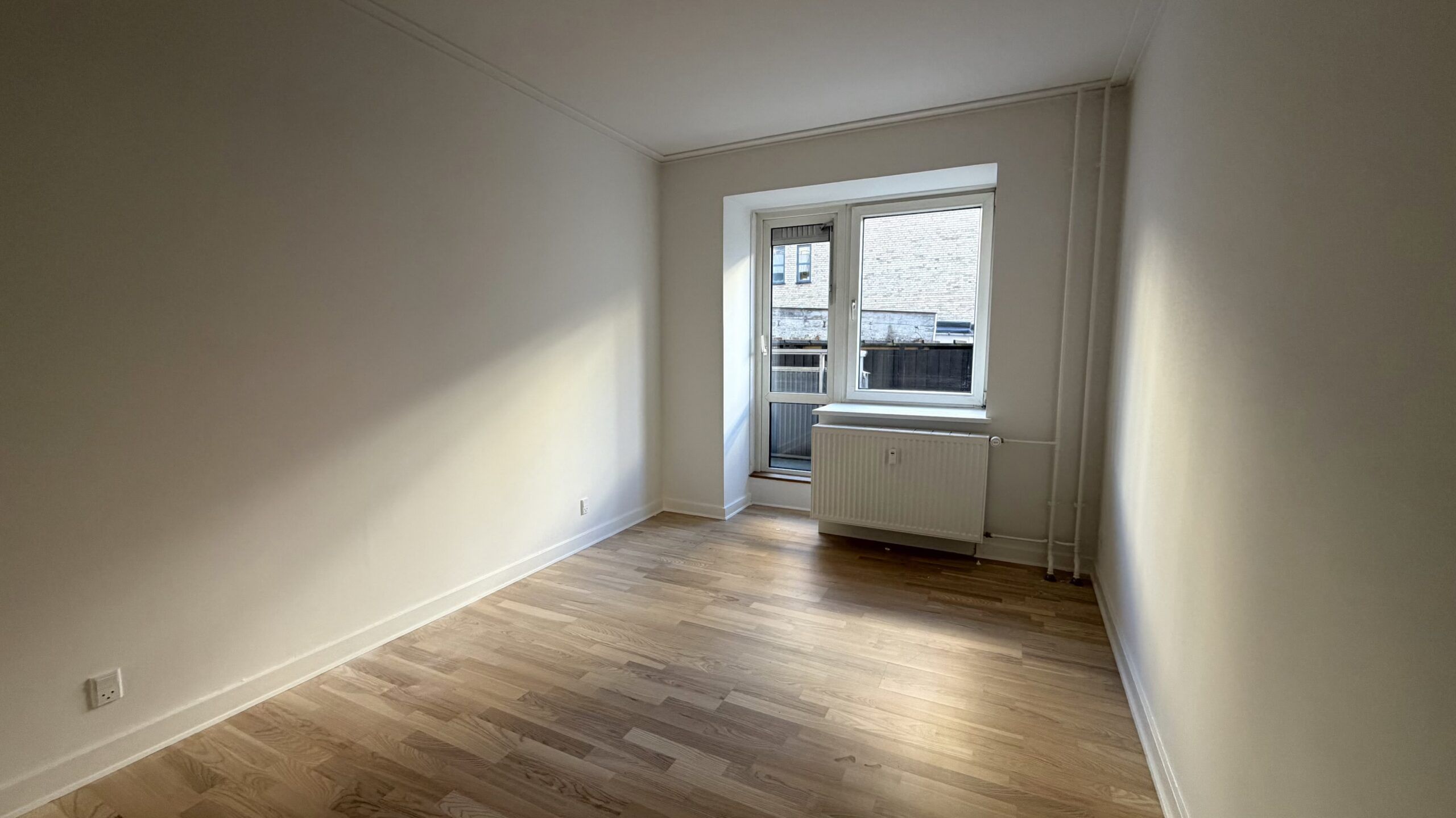 1 værelses lejlighed på Falkonervænget i Frederiksberg C udlejes