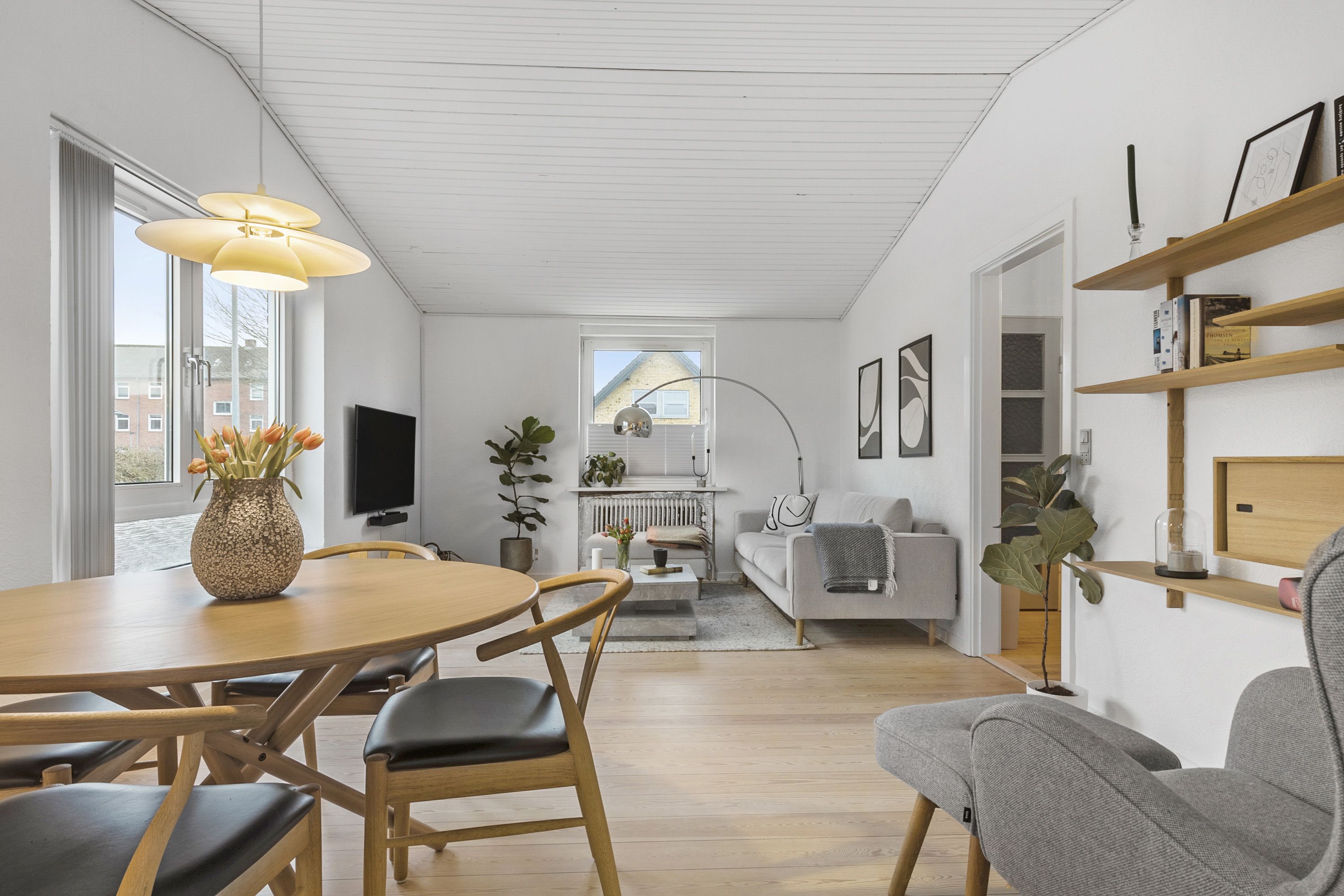 Murermester villa udlejes med garage og nem have