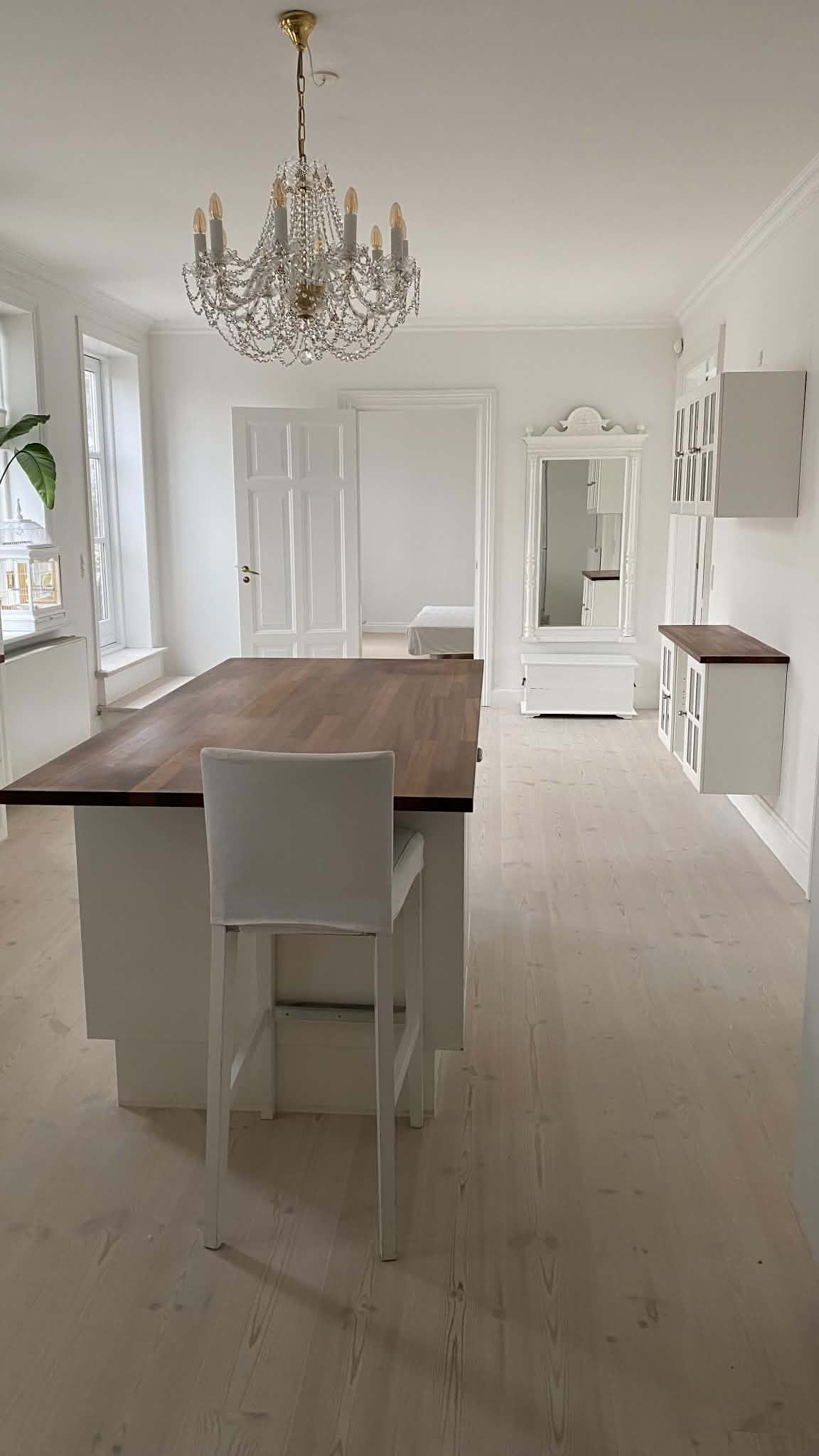  UNIK 250 M² LEJLIGHED I ASAA TIL LEJE FRA 1. OKTOBER